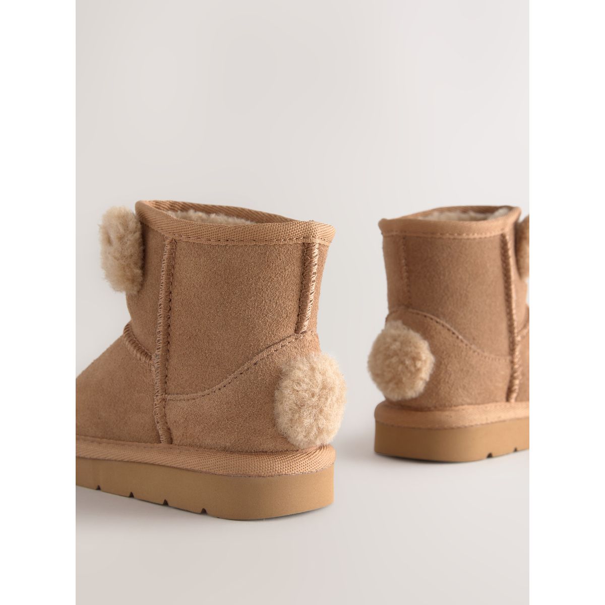 Bottes à enfiler en daim déperlant lapin brun fauve, NEXT