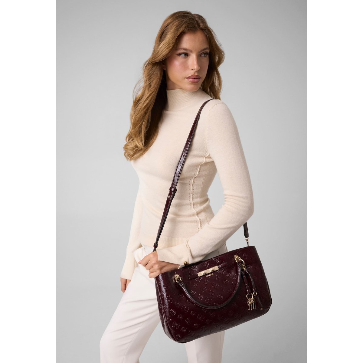 Sac Carmella bdl, GUESS
