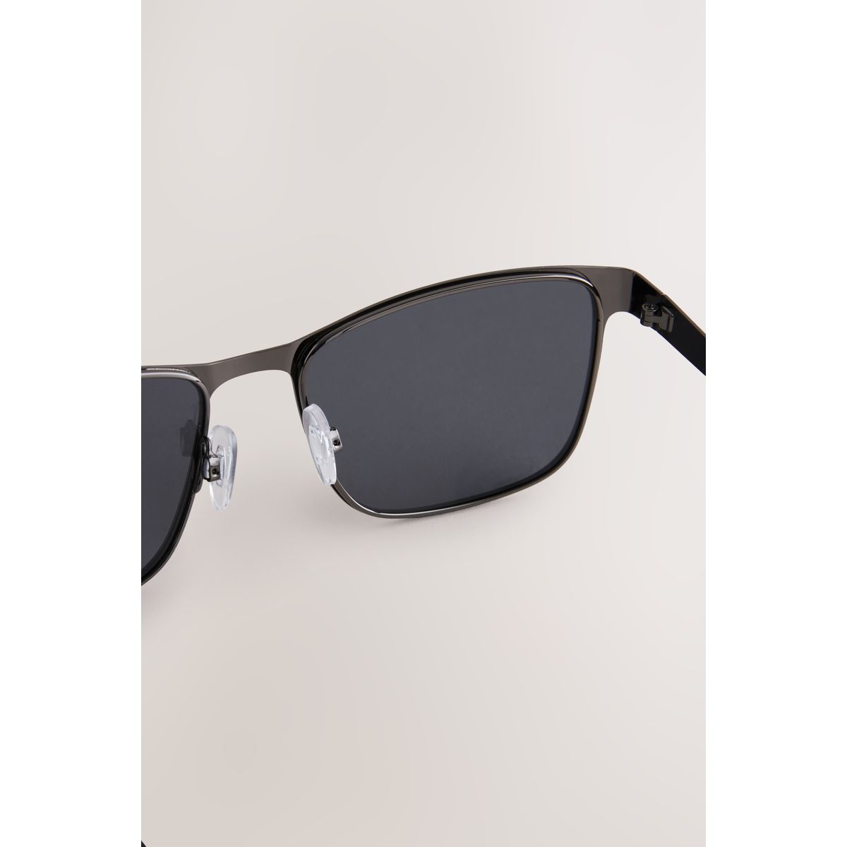 Lunettes de soleil à bordure métallique pistolet, NEXT