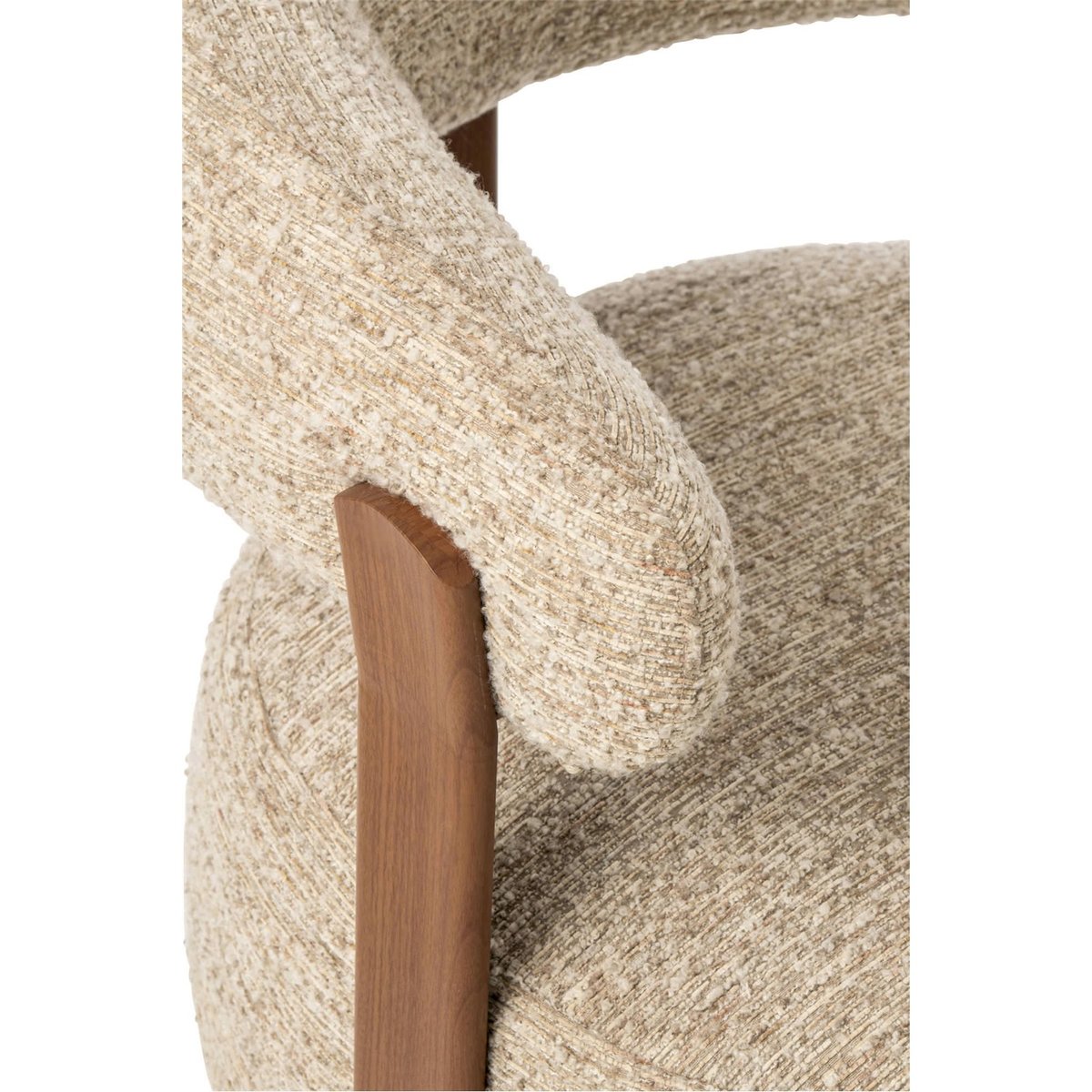 Fauteuil enveloppant en tissu bouclé écru, RECOLLECTION
