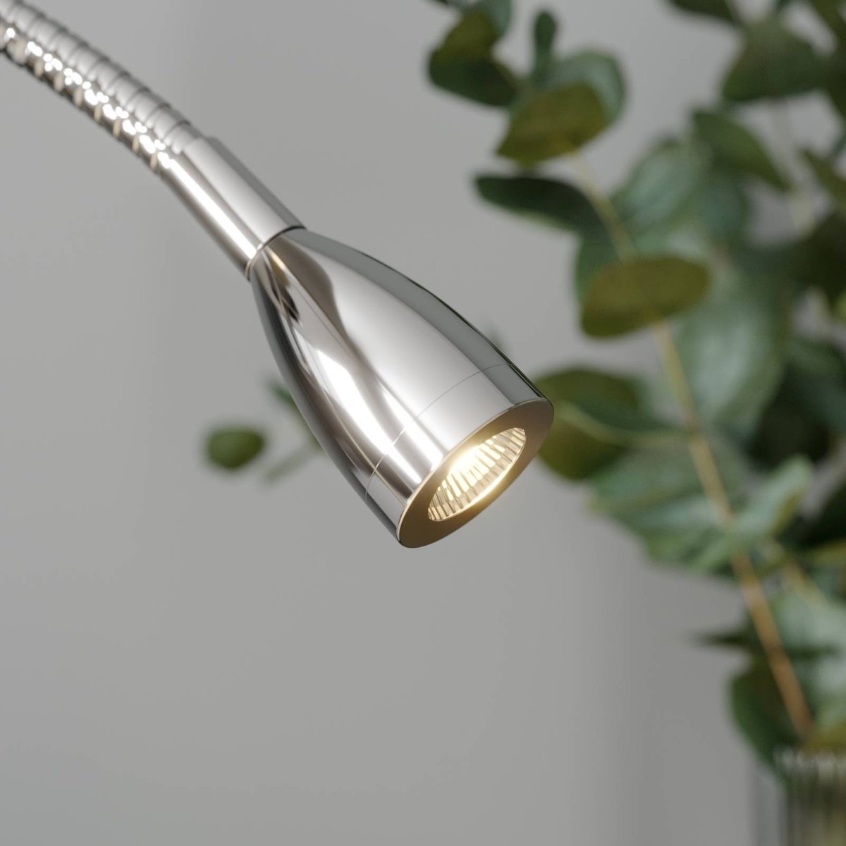 Lampe à poser en textile moderne, Benjiro blanc, chrome, LINDBY