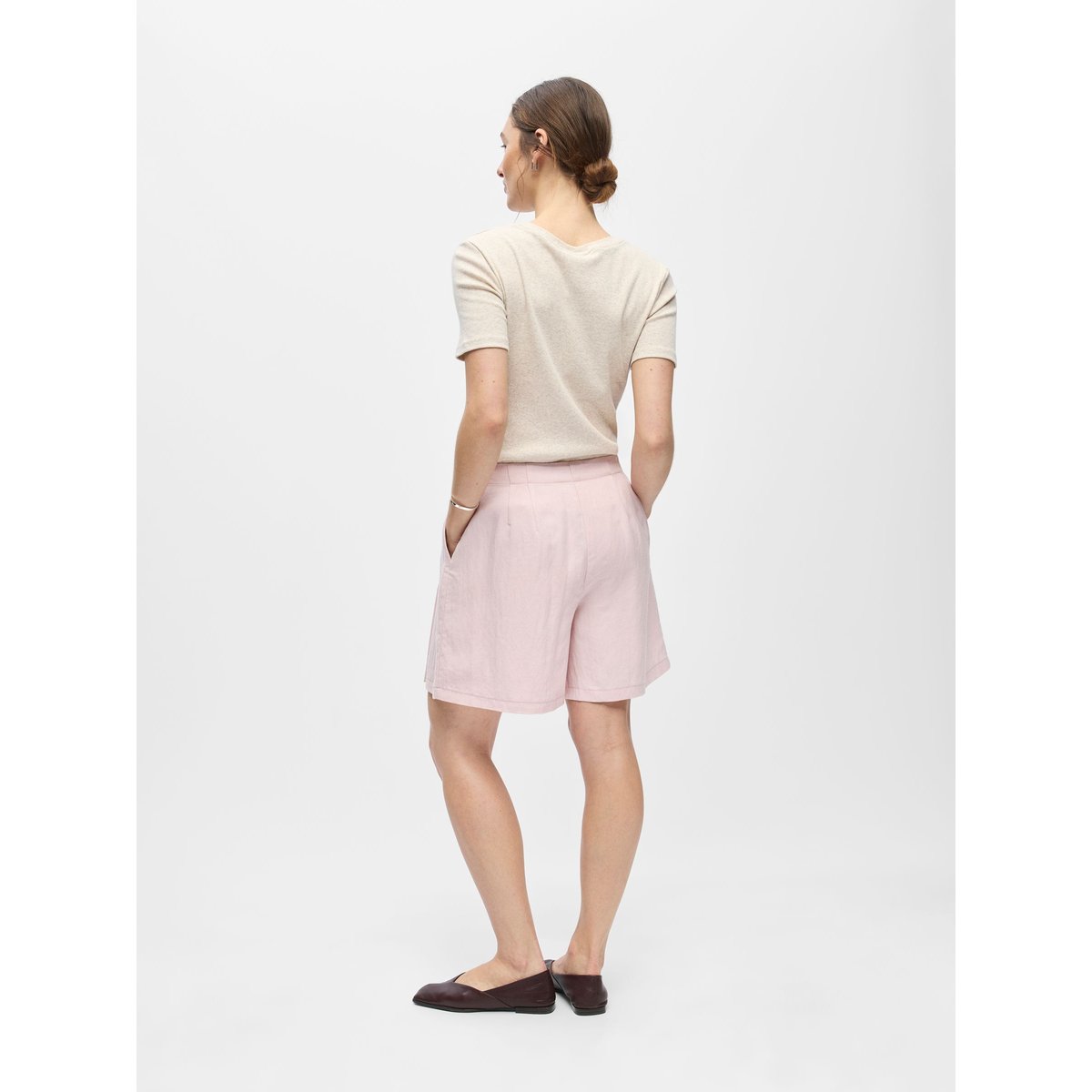 Short pale lilac, OBJECT