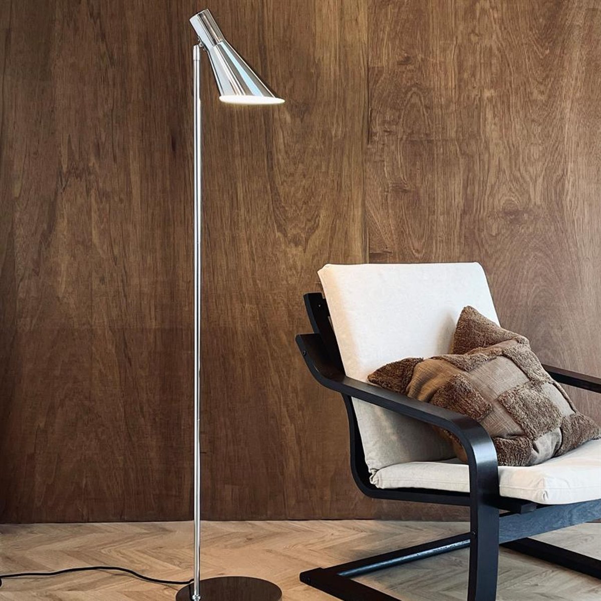 Lampadaire DL12 Chrome chrome, DYBERG LARSEN