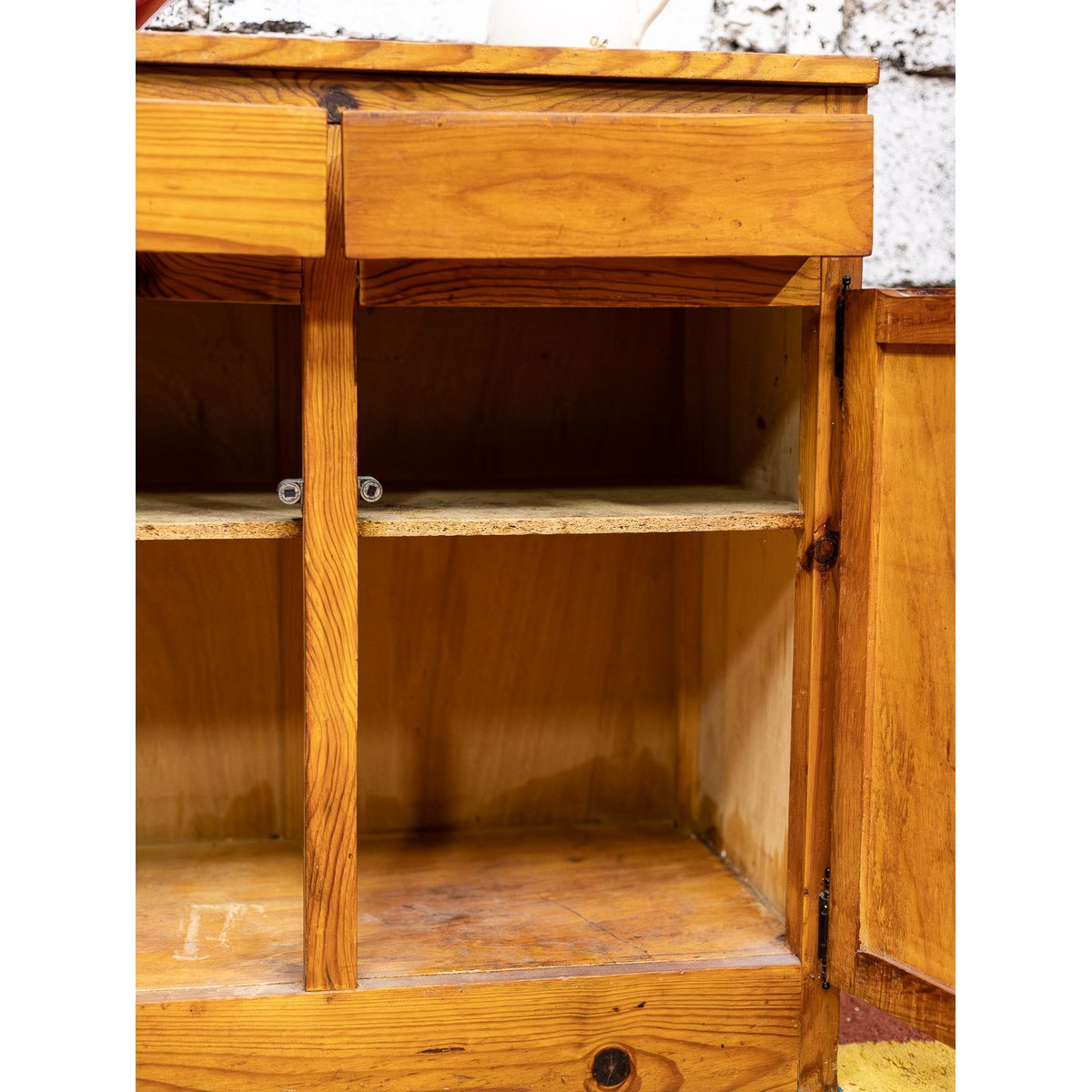 Buffet parisien Gilbert N°1936 - Bon état bois foncé, DEBONGOUT