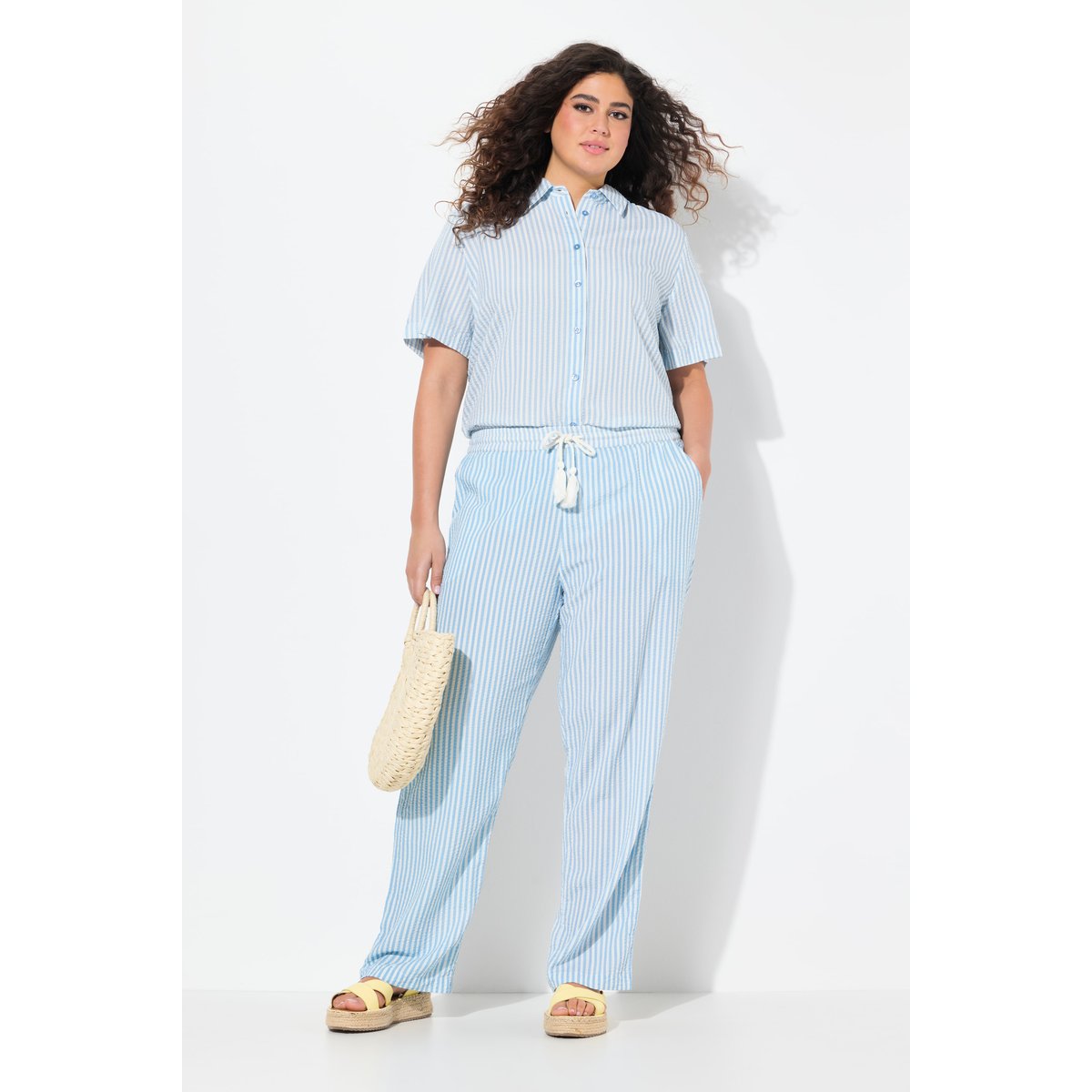 Pantalon Rose rayé. Tissu seersucker. Jambe bleu clair, ULLA POPKEN