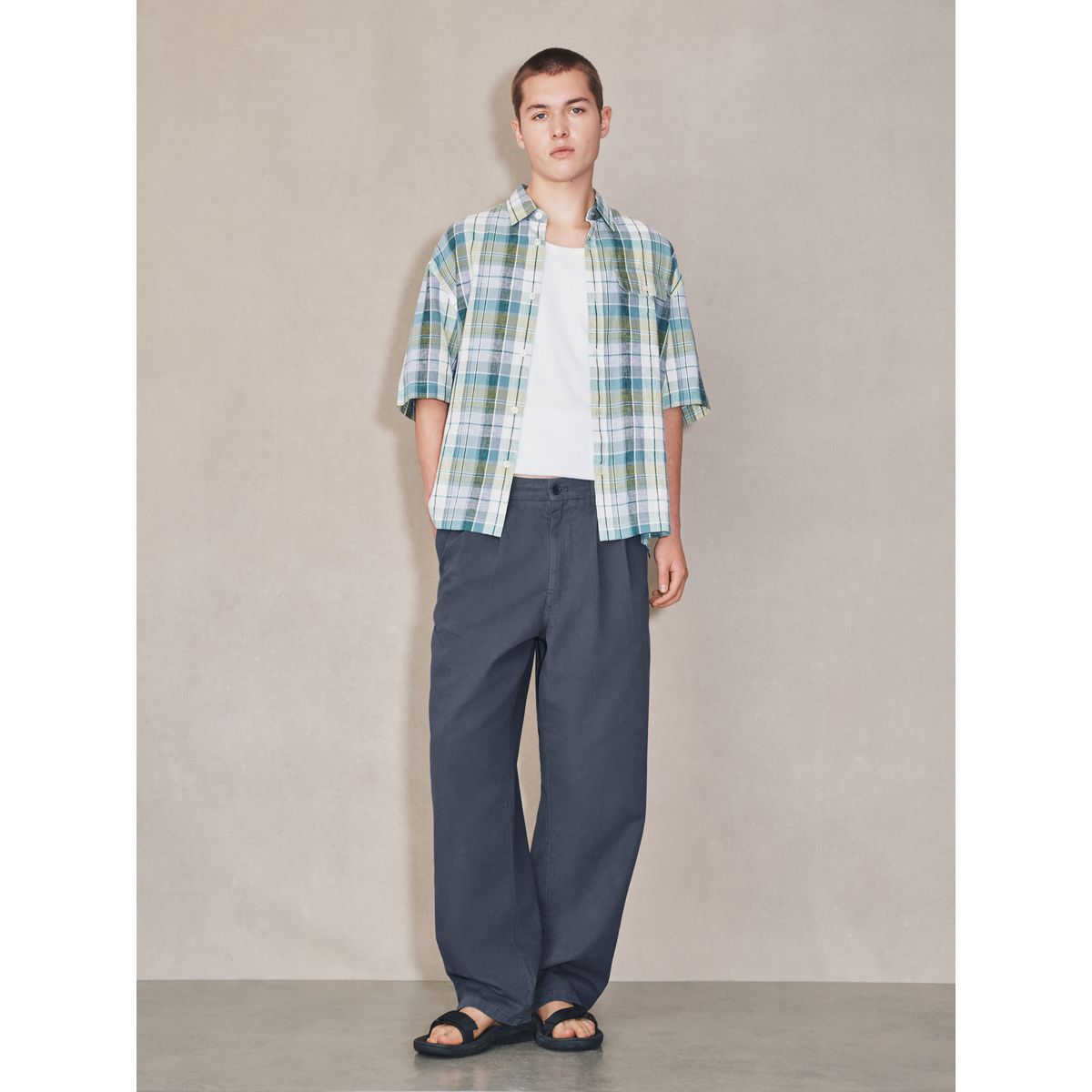 Pantalon chino à 2 plis et taille élastique bleu, NEXT