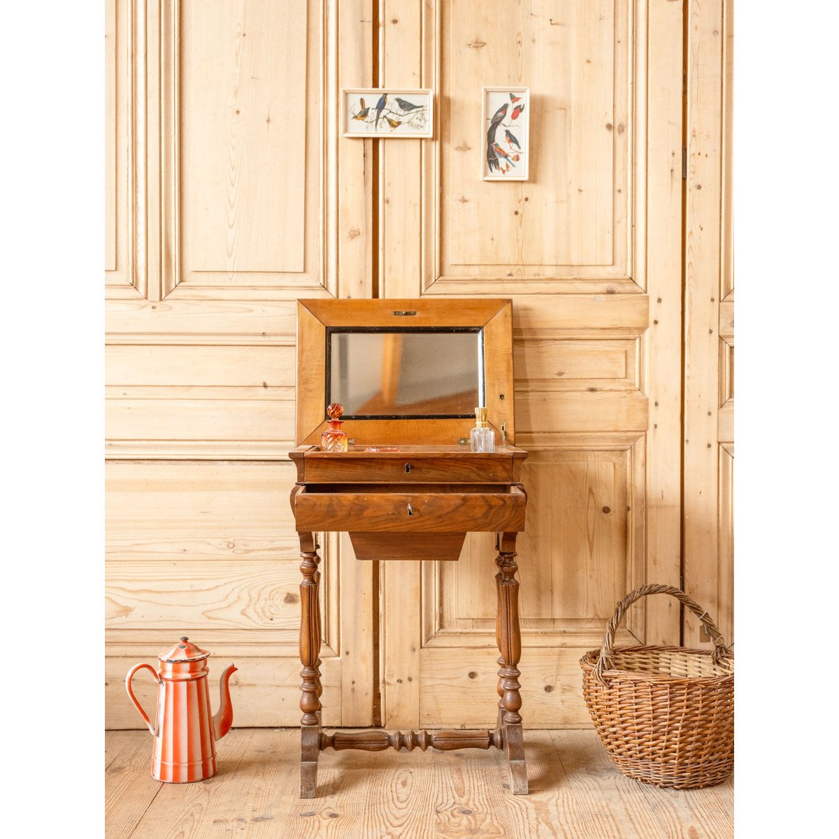Coiffeuse en bois Louise N°329 - Bon état bois foncé, DEBONGOUT