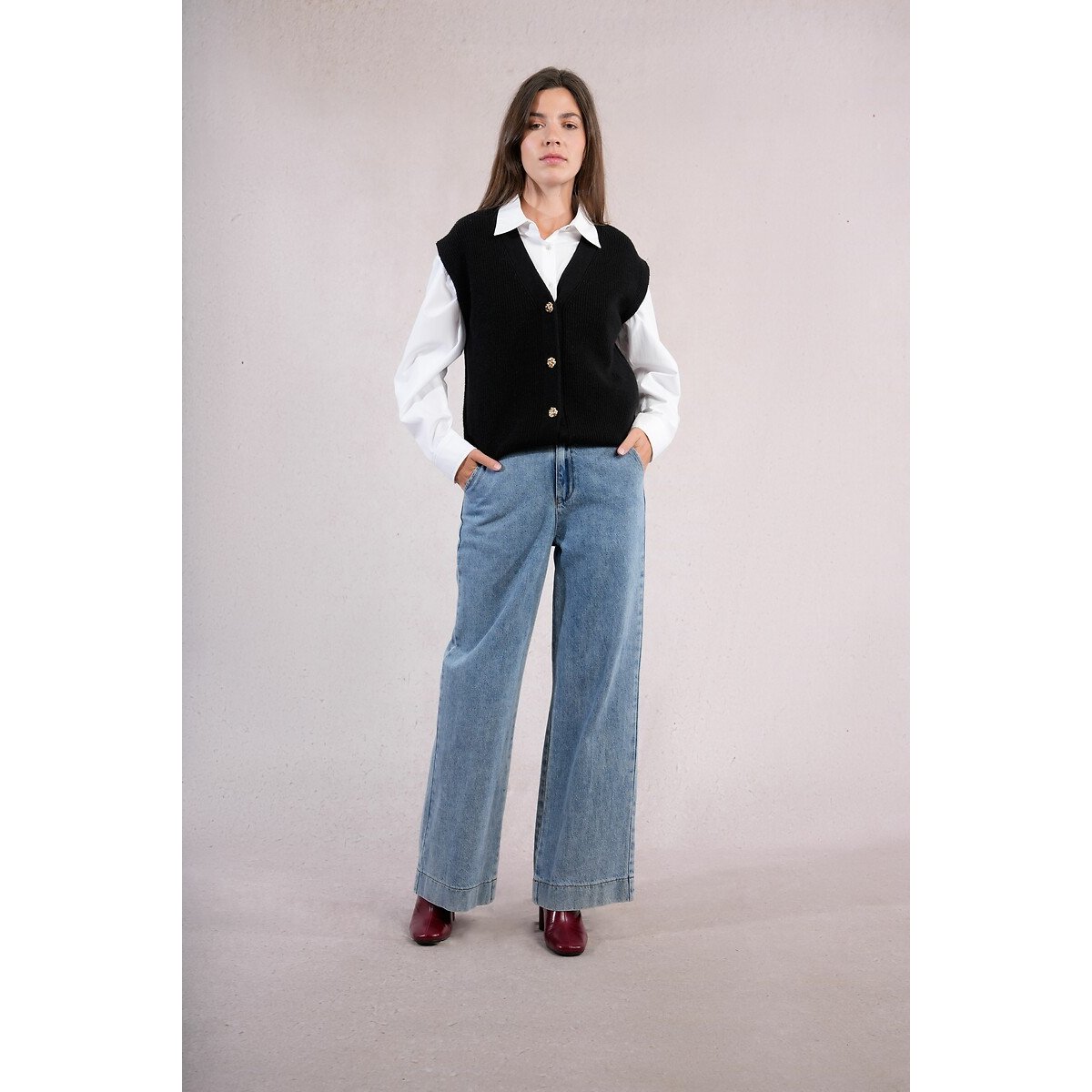 Sleeveless Knitted Cardigan black, MOLLY BRACKEN