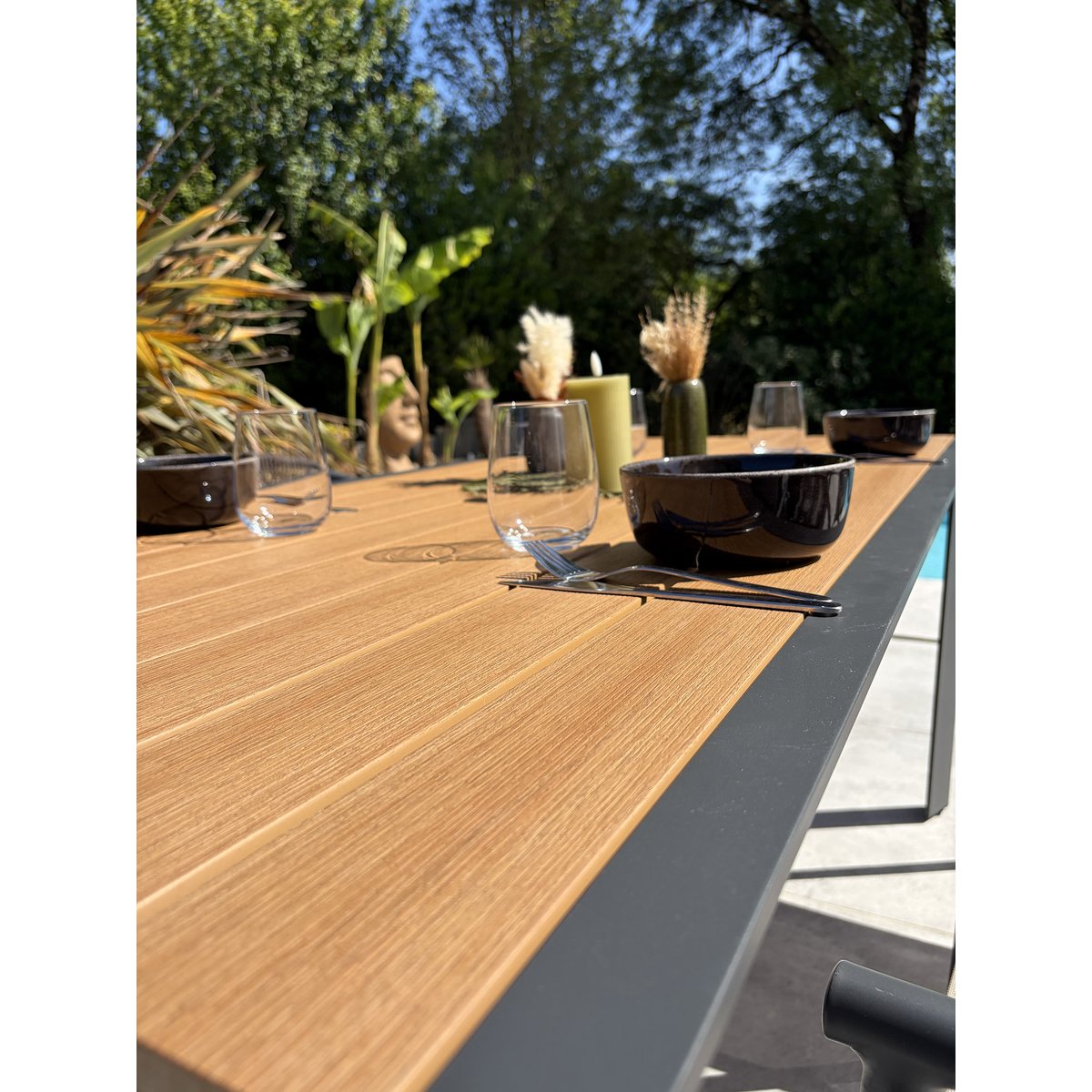 Ensemble repas de jardin 4 à 6 places en alu TONGA gris anthracite, DCB GARDEN