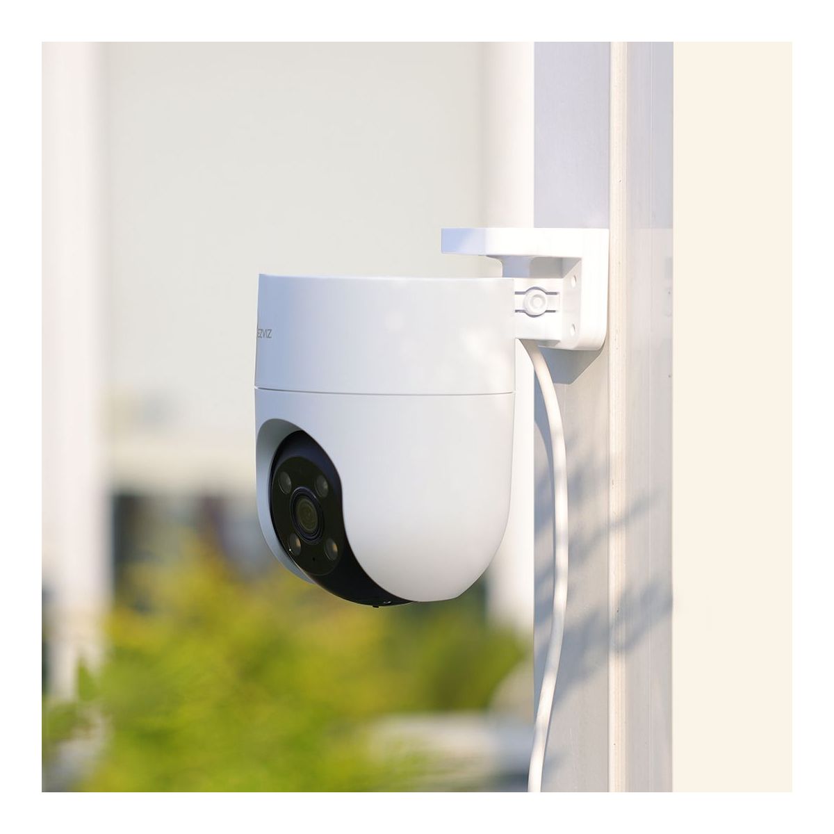 Caméra de surveillance Wifi H8C 2K motorisée couleur unique, EZVIZ