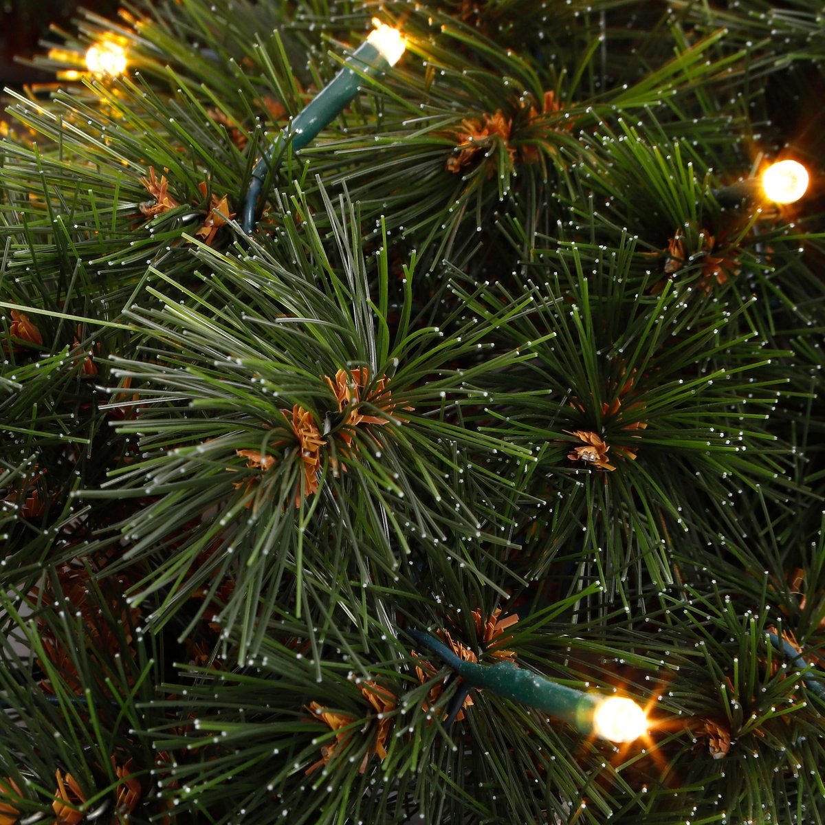 Couronne de Noël avec LED FOREST FROSTED vert, TRIUMPH TREE