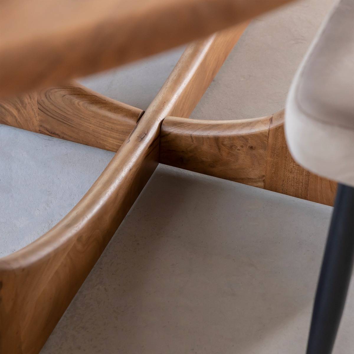 Table à manger en bois d'acacia AZURE bois foncé, MADE IN MEUBLES 