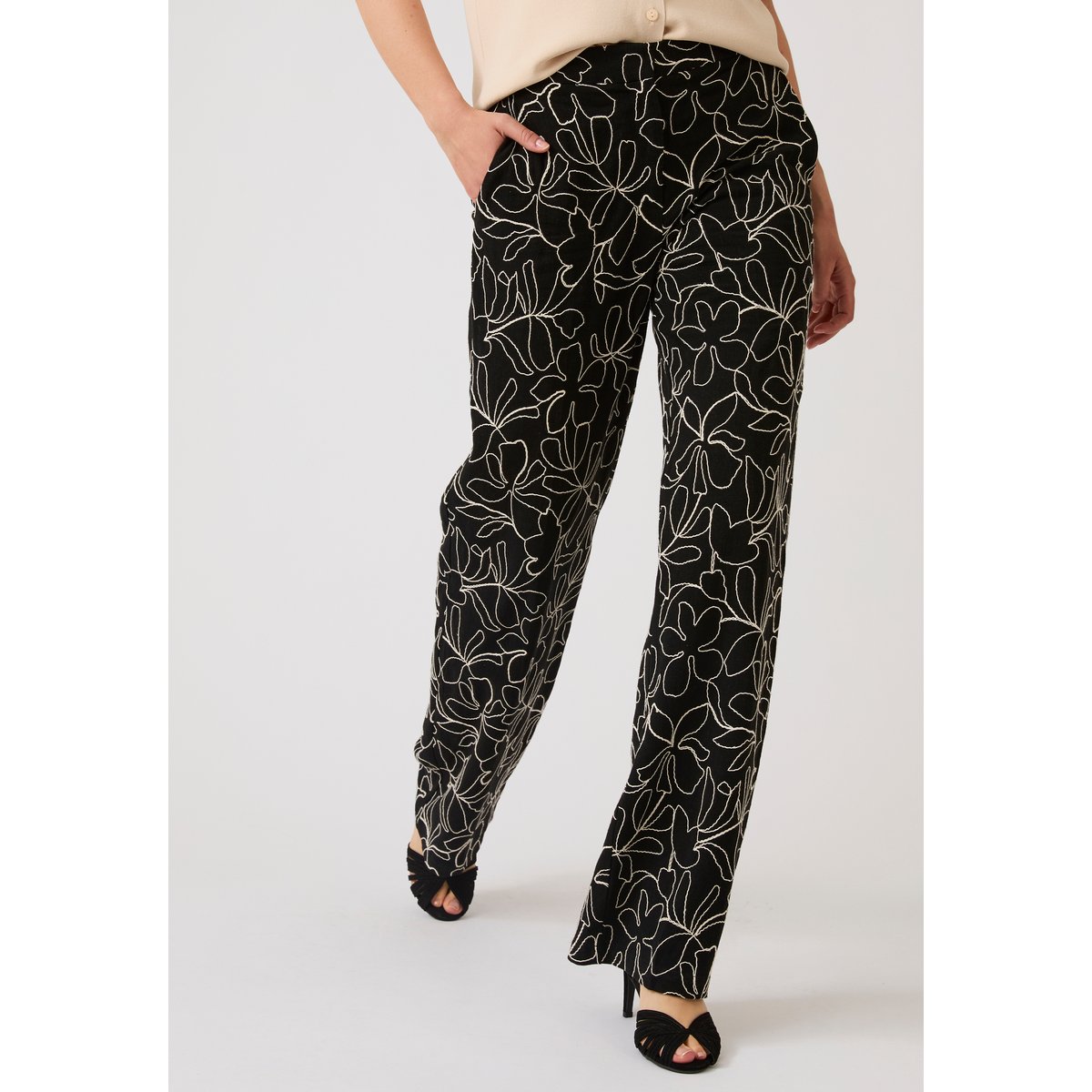 Pantalon crêpe brodé fleuri noir fleuri, DAMART