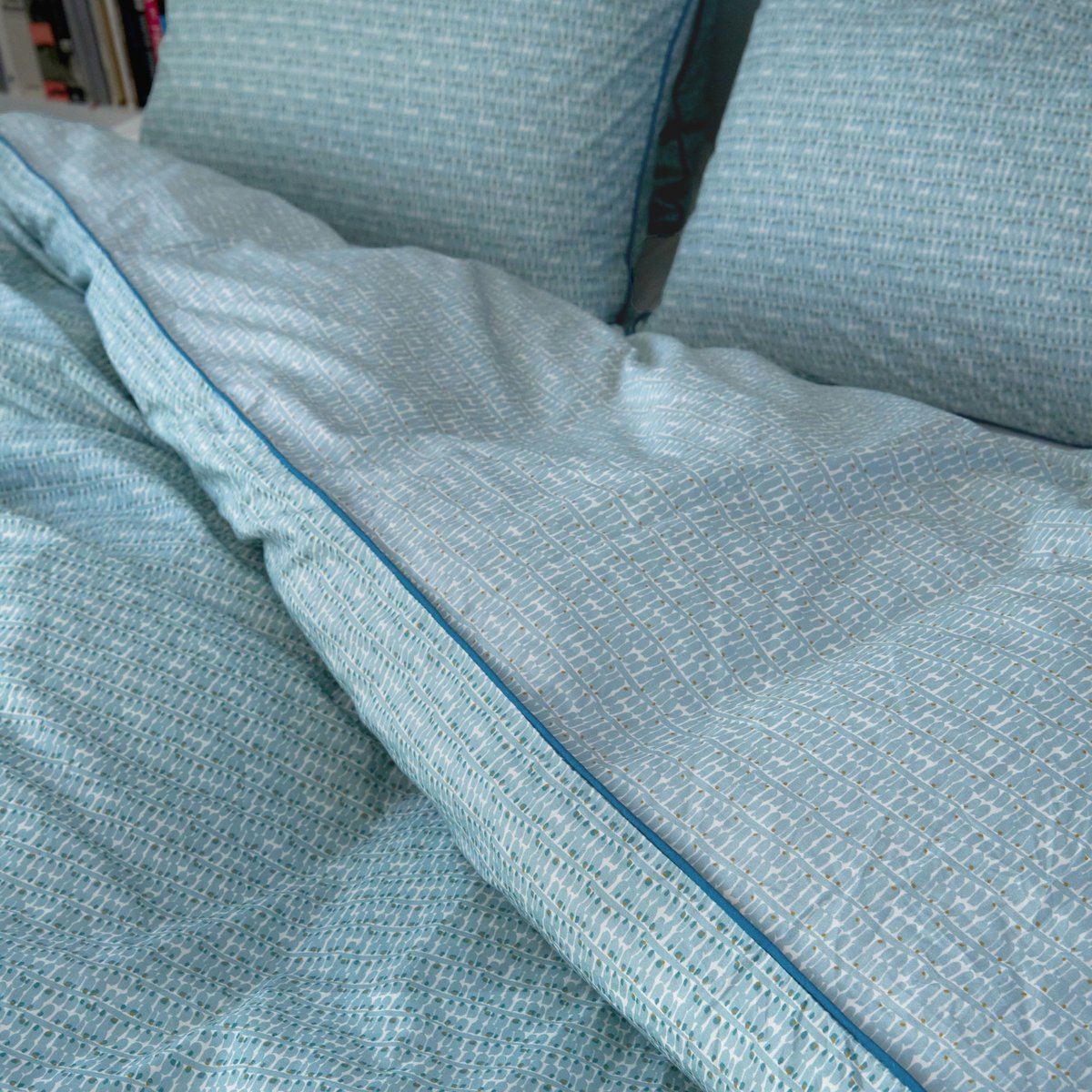 Housse de couette imprimée en percale de coton, TOUCHE VÉGÉTALE céladon, BLANC CERISE