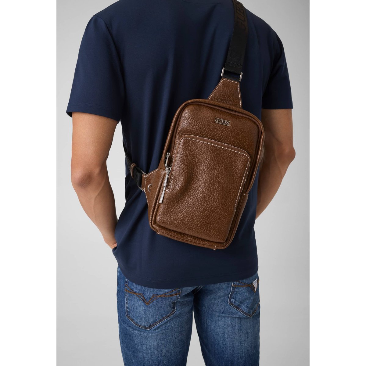 Sac Crossover Boston marron, GUESS
