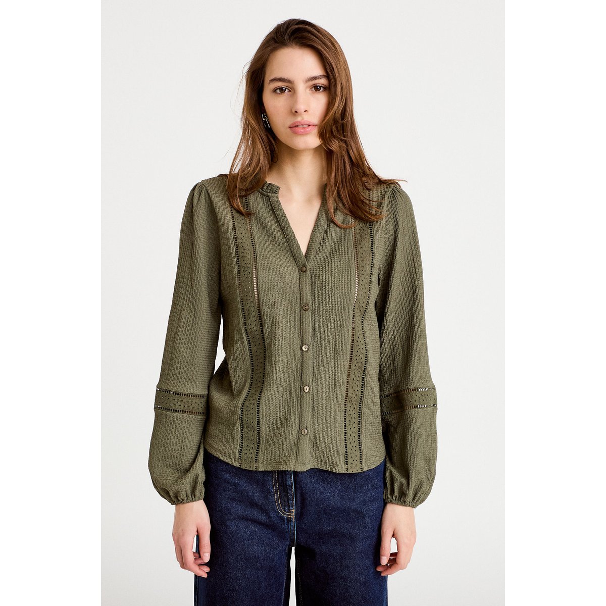 Blouse broderie col V manches longues vert kaki, CACHE CACHE