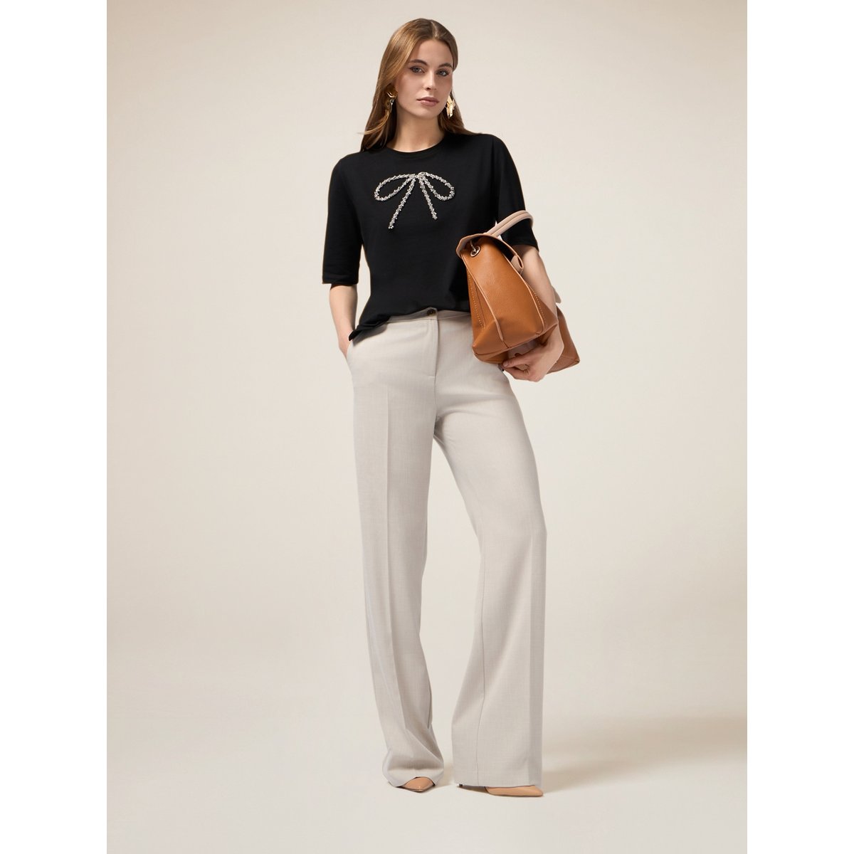 Pantalon palazzo en tissu fluide beige, OLTRE