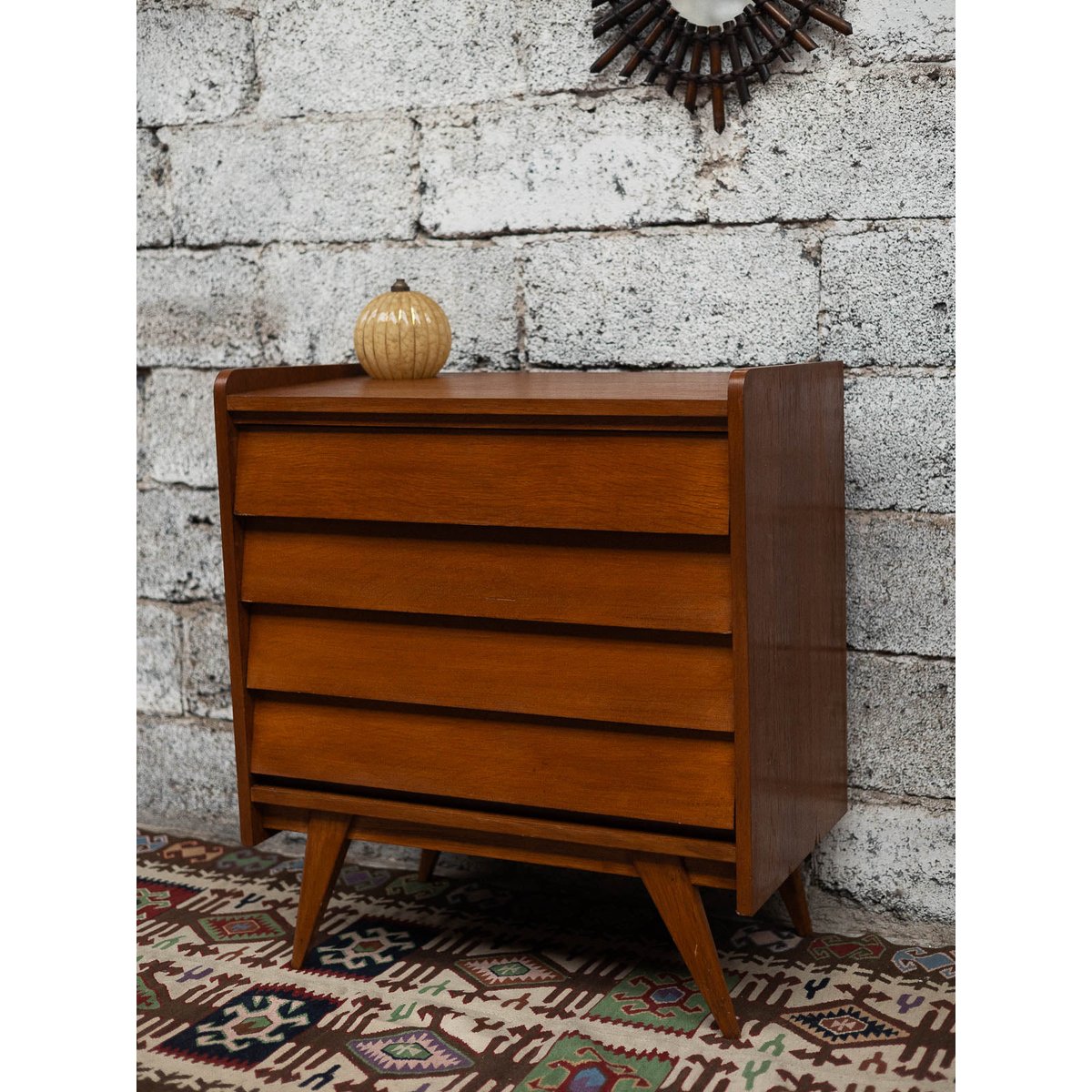 Commode en teck Olga N°688 - Bon état marron, DEBONGOUT