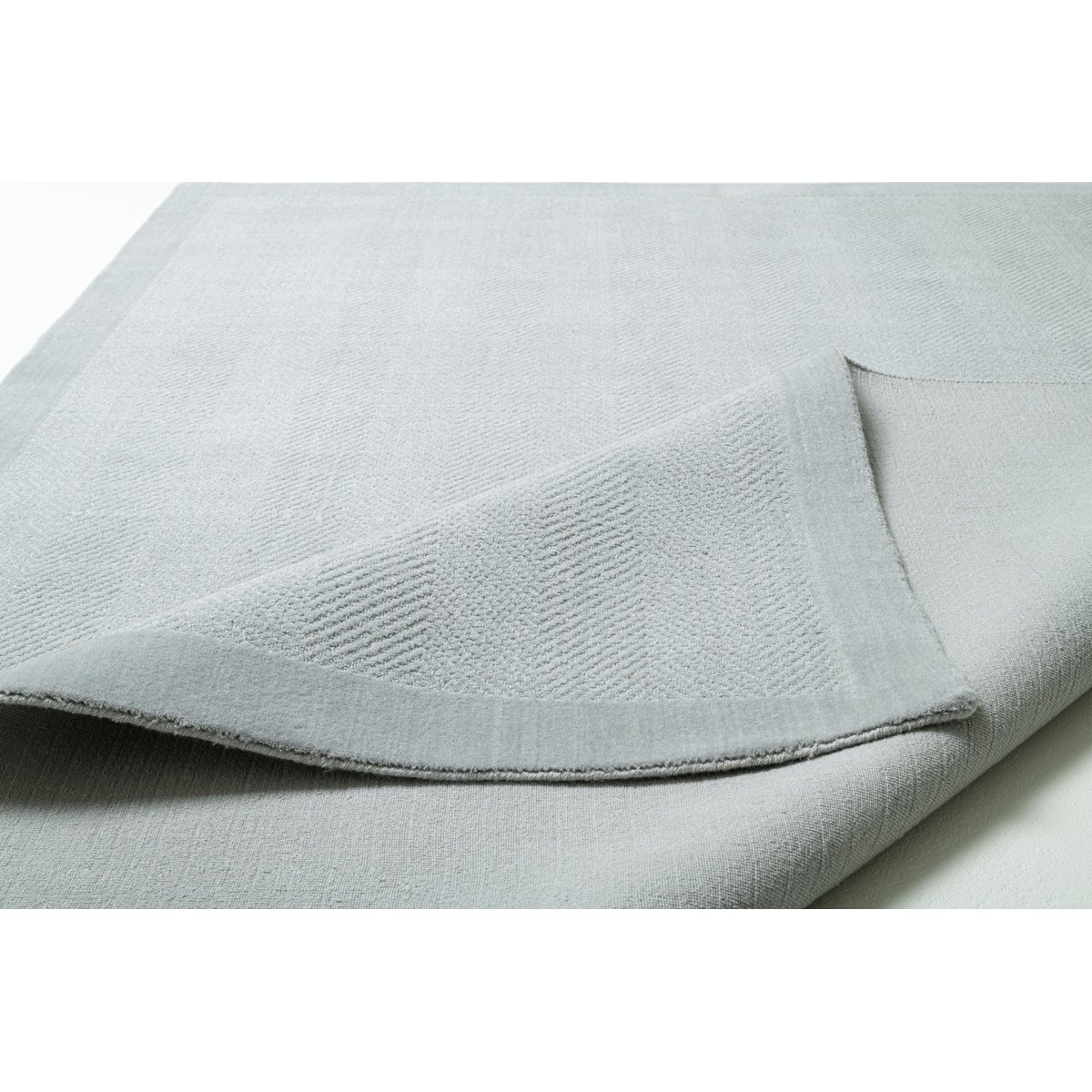 Tapis en laine vierge tissé main gris, THEKO