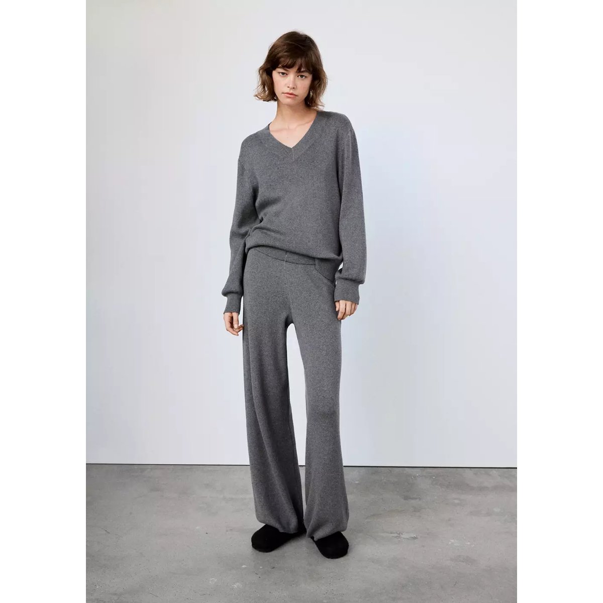 Pantalon droit en 100 % coton doux gris, MANGO