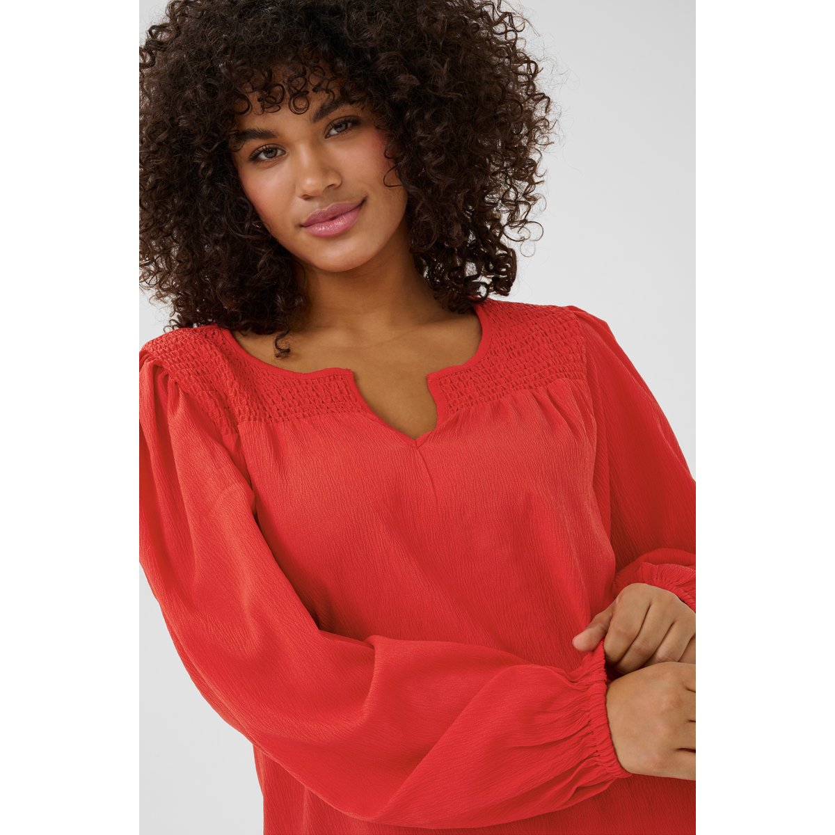 Blouse with long sleeve rouge true red, KAFFE CURVE