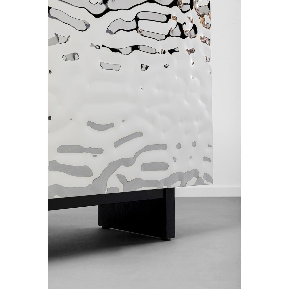 Bar en acier texturé, CALDERA argent, KARE DESIGN