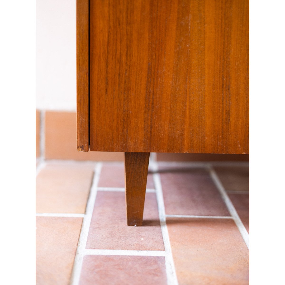 Petit buffet en bois Gustave N°1633 - Bon état bois foncé, DEBONGOUT