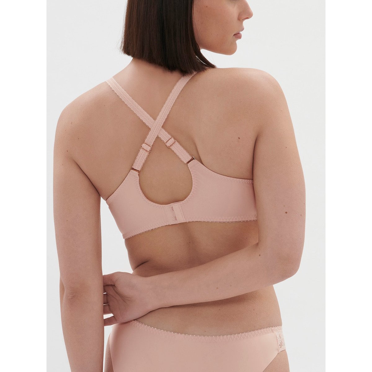 Soutien-gorge avec armature décolleté carré, FESTIVE rose, SIMONE PERELE