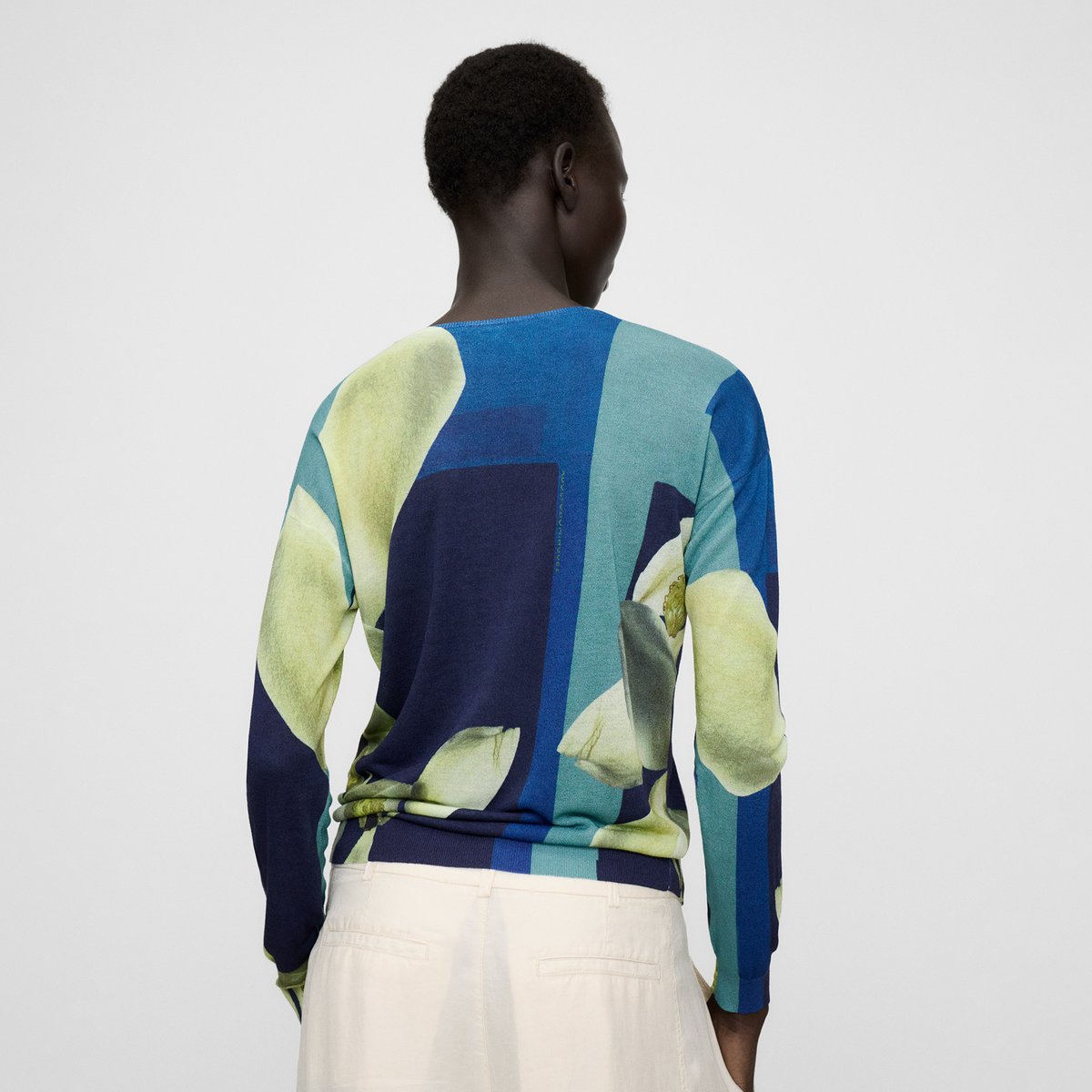 Pull en maille fine imprimée à col rond noir/bleu/vert, ADOLFO DOMINGUEZ