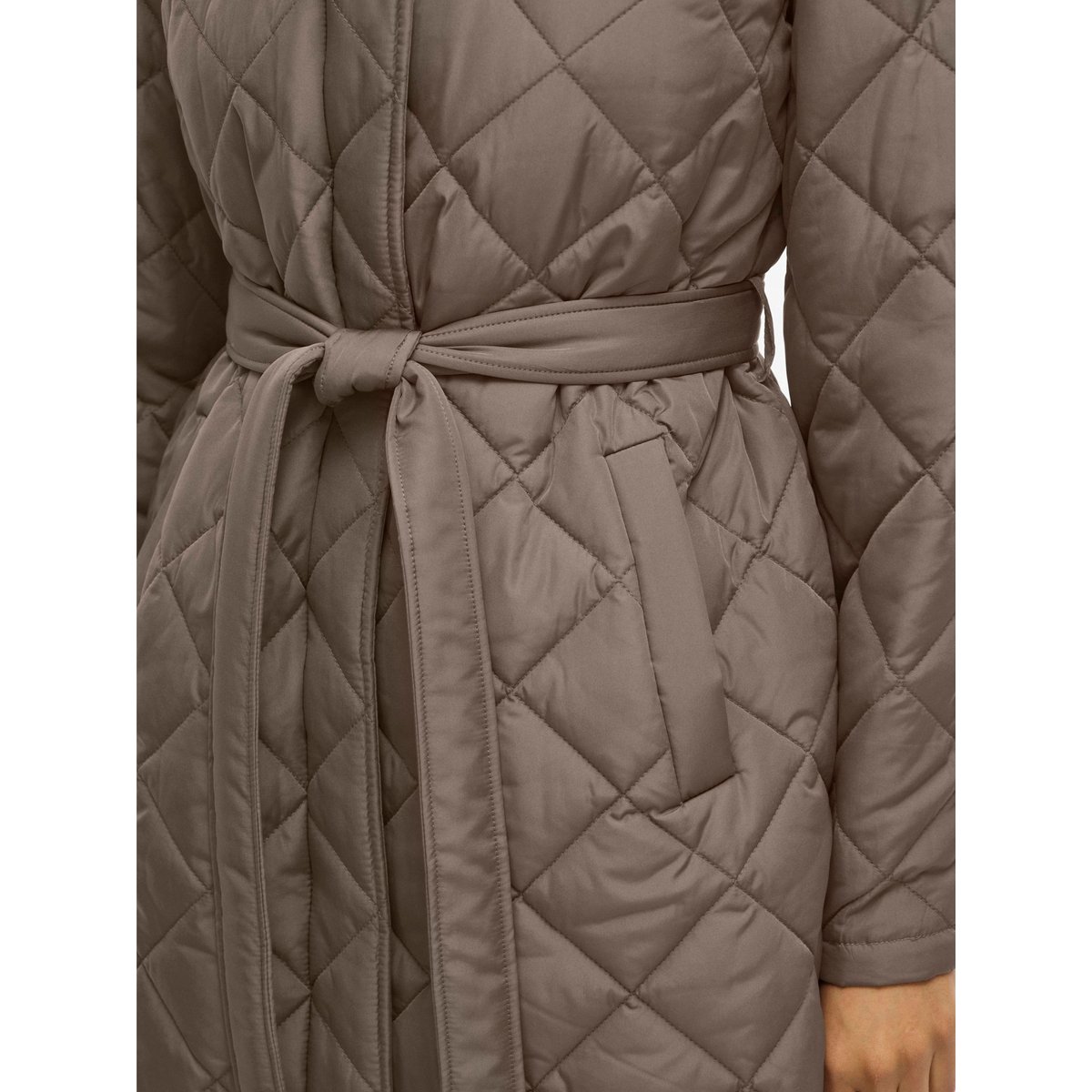Manteau falcon, VILA