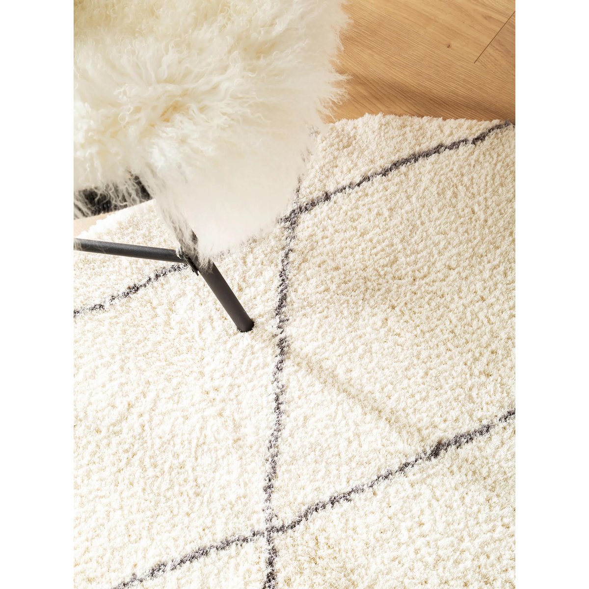 Tapis rond à poils longs BENNO crème, BENUTA 
