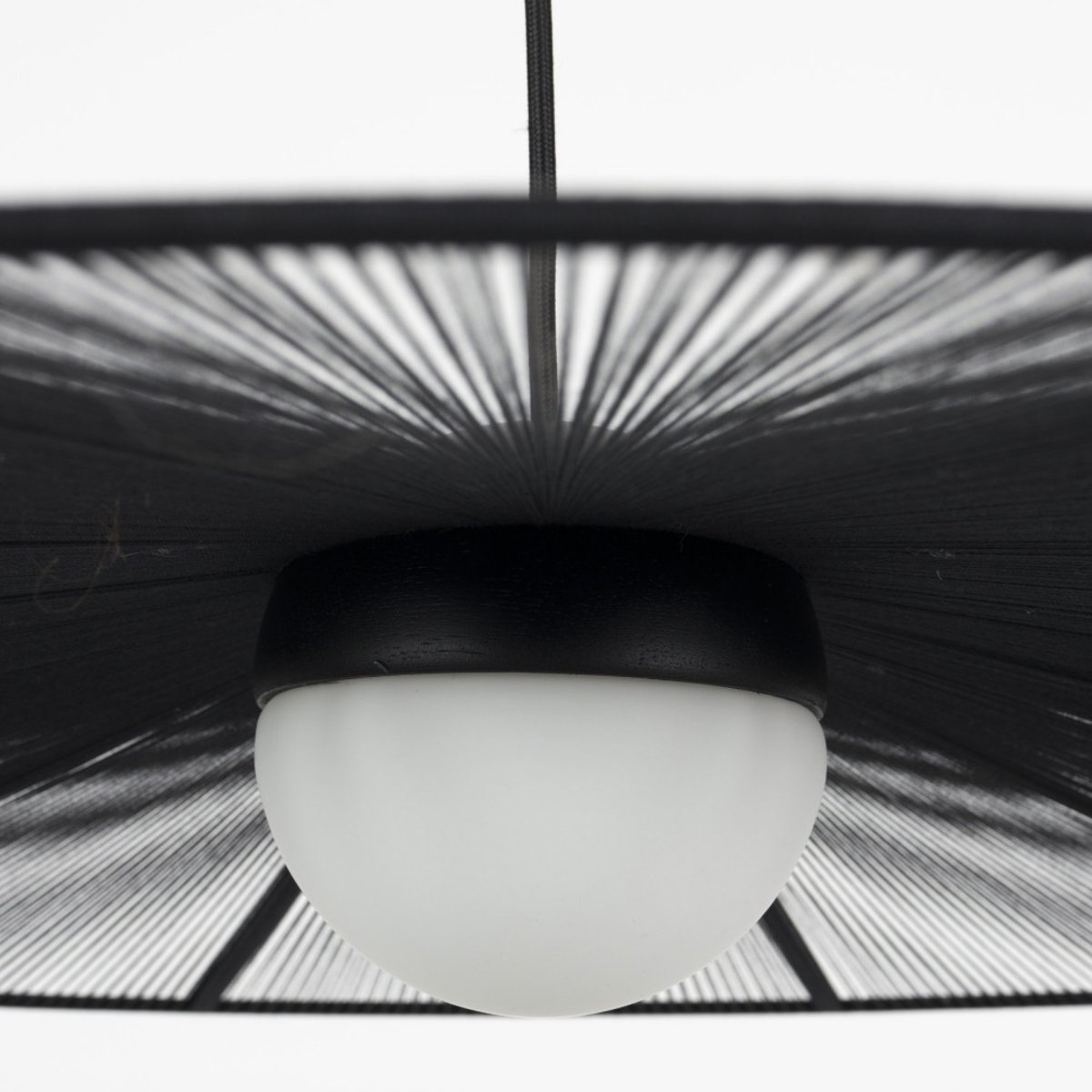 Suspension ronde en métal  80cm- BELLE L noir, ZUIVER
