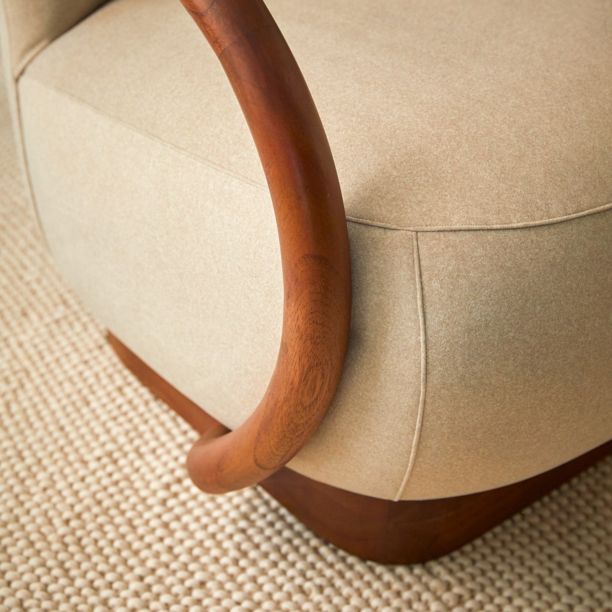 Fauteuil en Tissu massif, TERESA beige, TIKAMOON