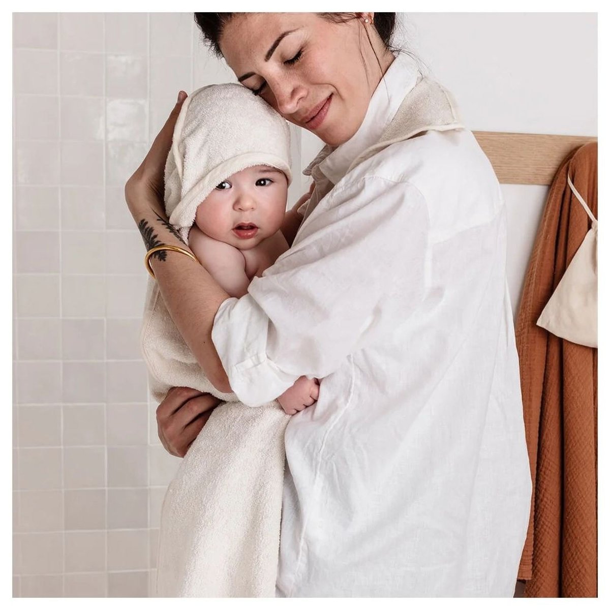 Cape de bain 2 en 1 pour bébé rose, CANDIDE