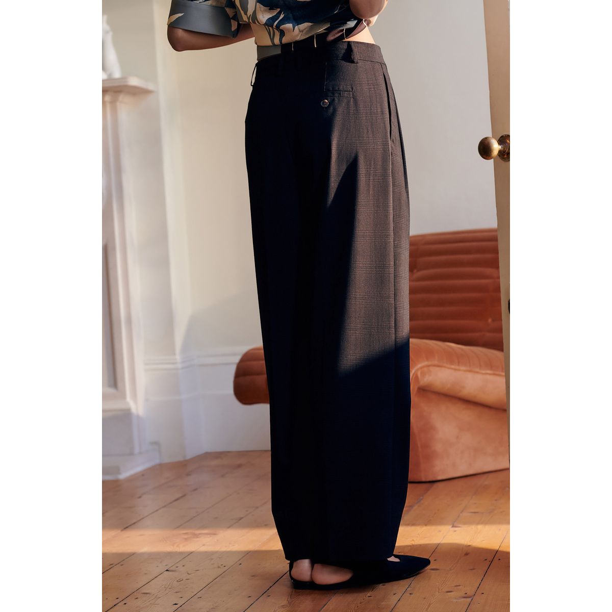 Pantalon droit à double pli et carreaux marron chocolat, NEXT