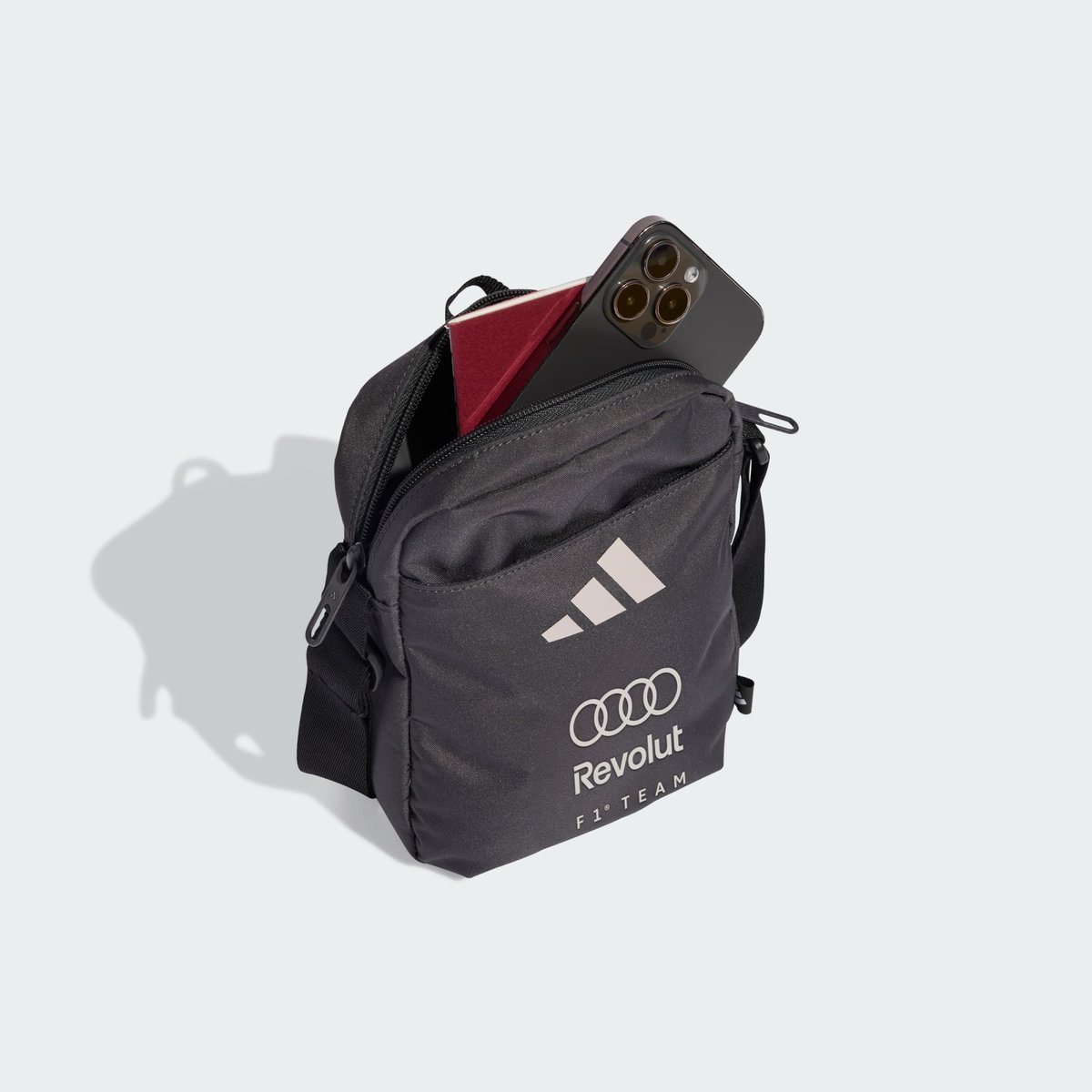 Sac Organiseur Audi Revolut F1 Team Dna Sac Organiseur Audi Revolut F1 Team Dna utility black, adidas Performance