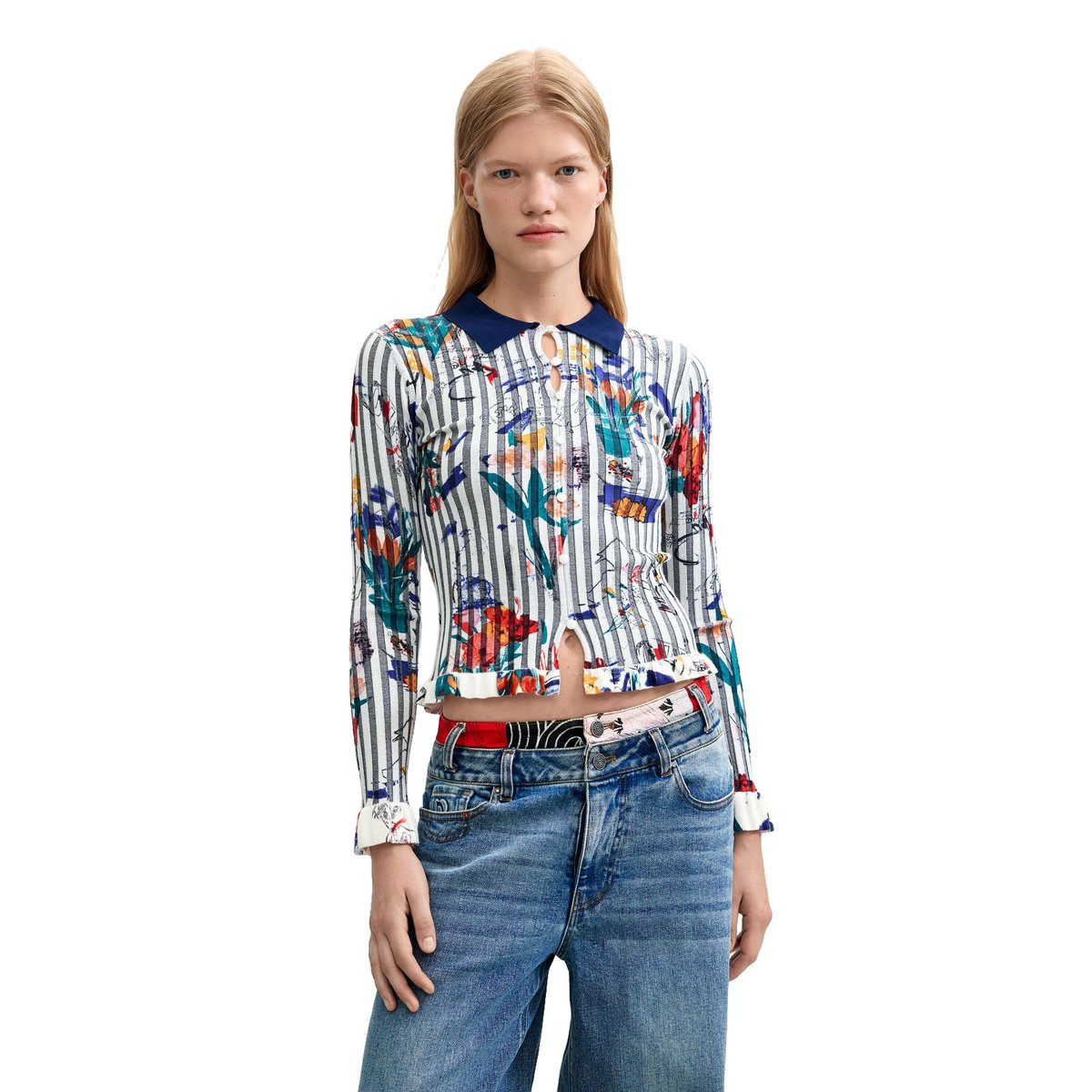 Pull fleuri col chemise blanc, DESIGUAL