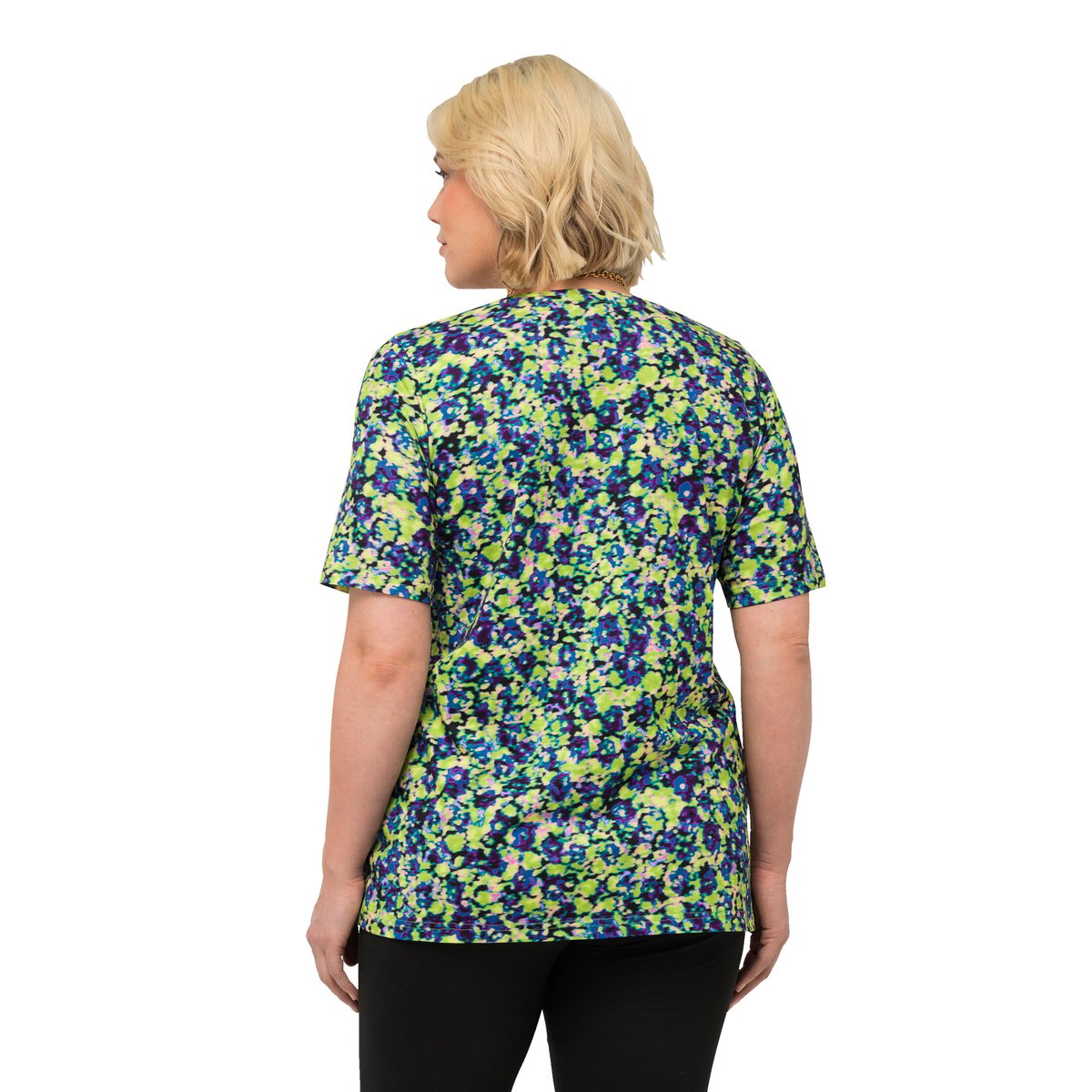 T-shirt long à fleurs. Col V et vert printanier, ULLA POPKEN