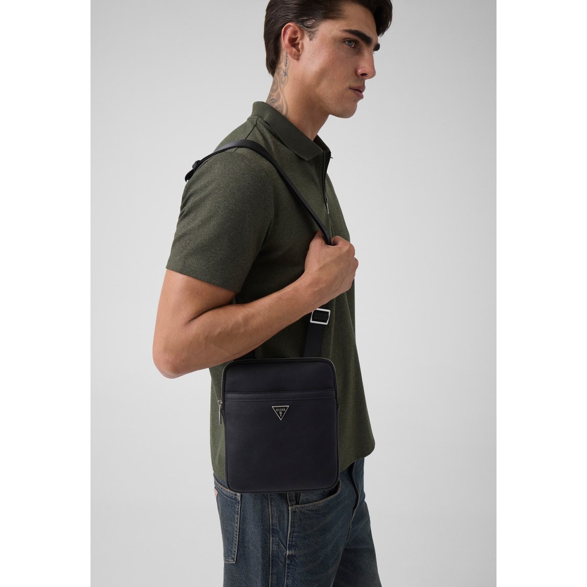 Sac Milano Crossbody noir, GUESS