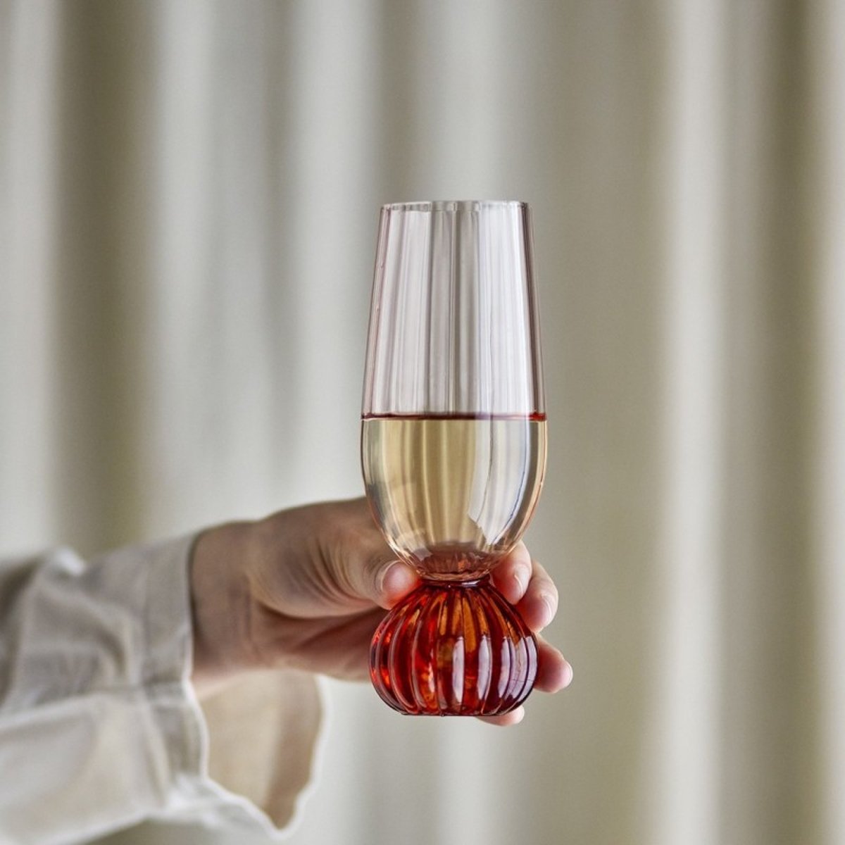 Flûte à champagne verre strié TAURIN rose, BLOOMINGVILLE