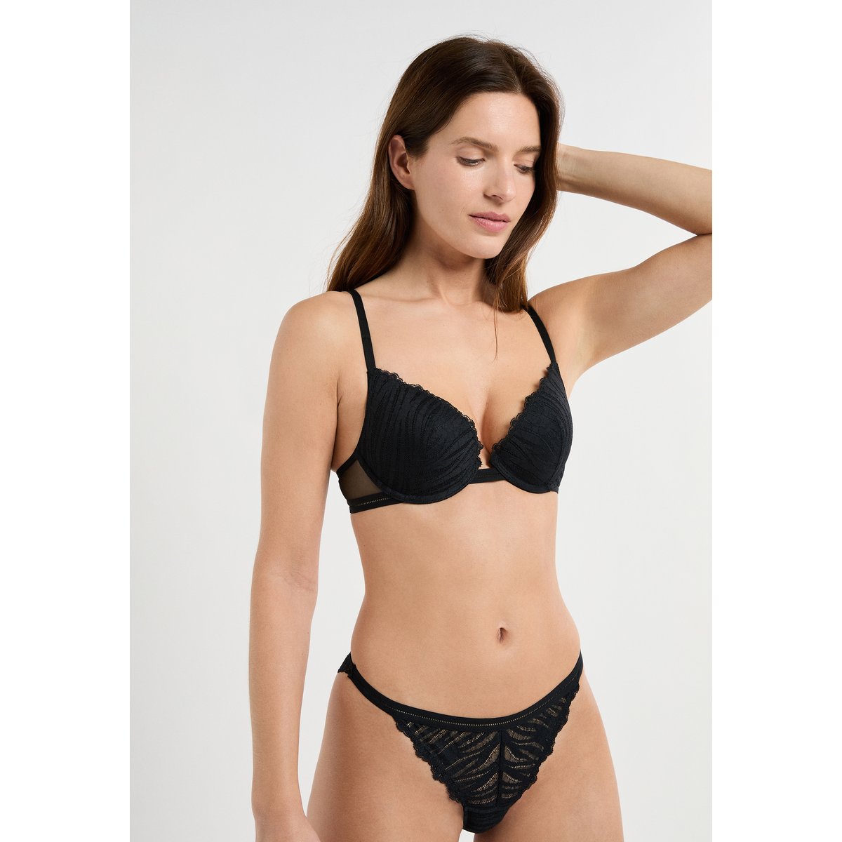Soutien-gorge N.2 - Le push-up plongeant ONYX noir, ETAM