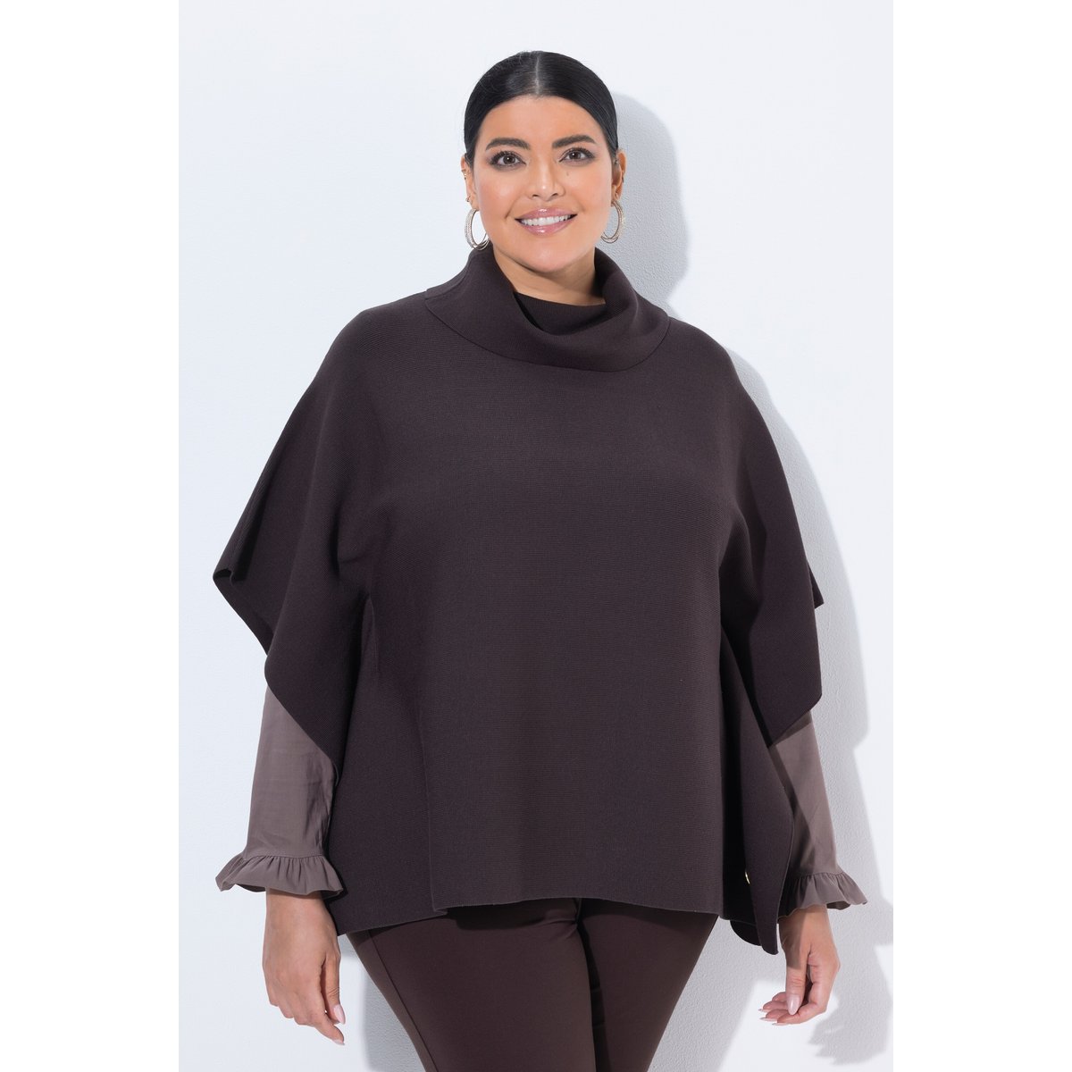 Pull oversize style poncho à col montant acajou, ULLA POPKEN