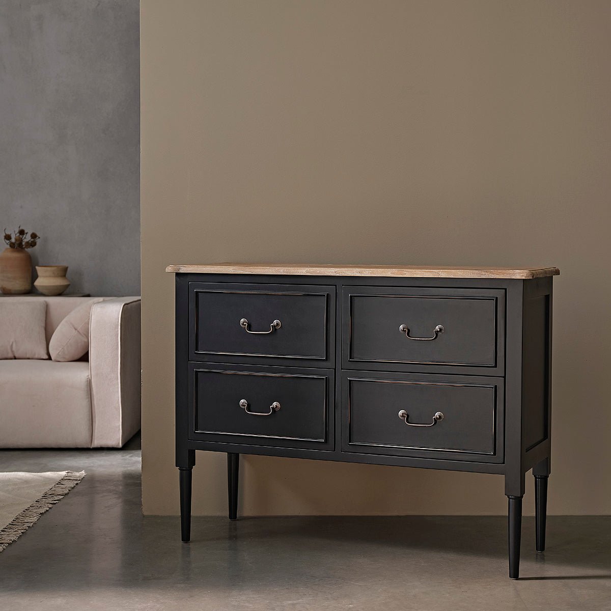 Commode en bois massif 120 cm 4 tiroirs  BASTIDE noir, BERAH GETAH