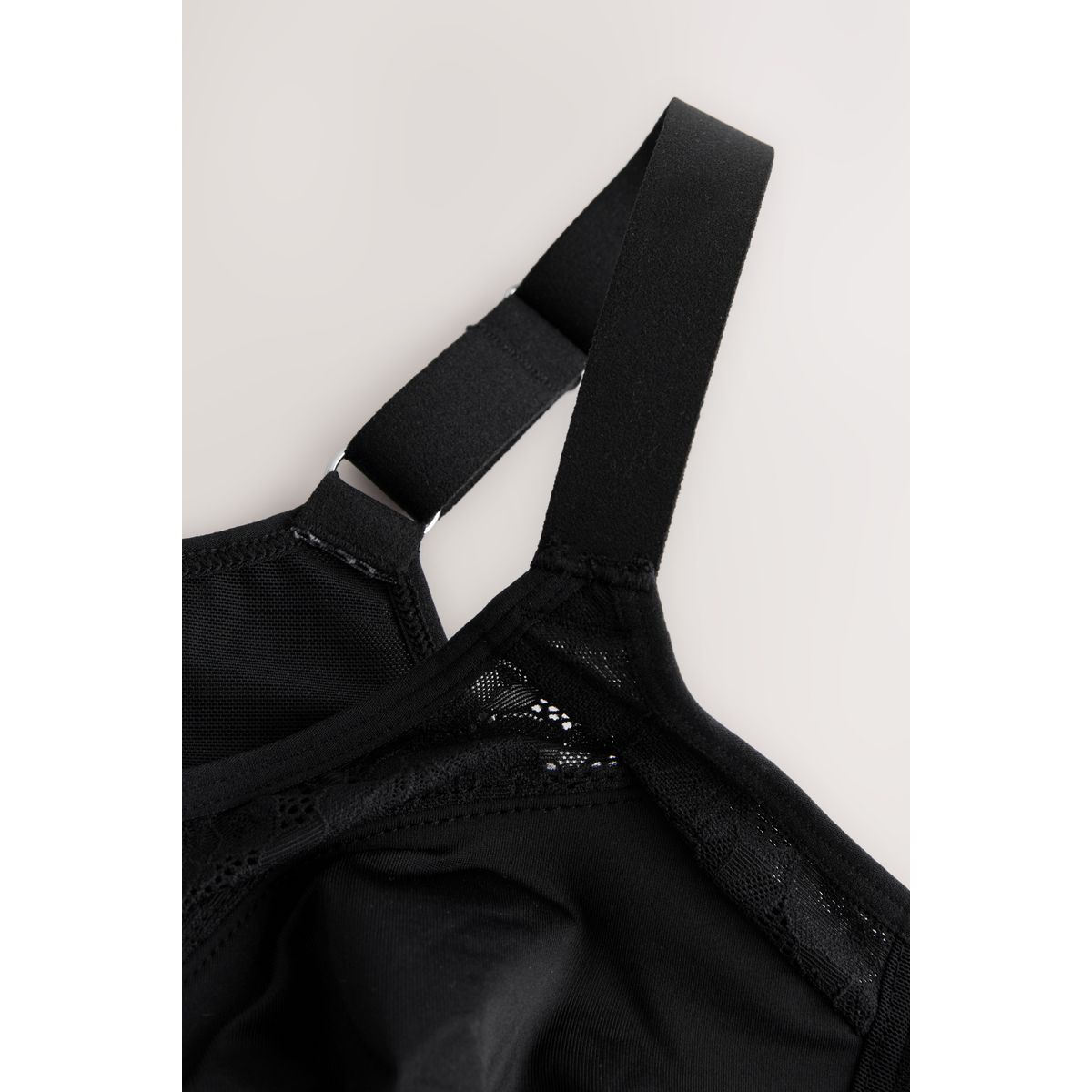 Soutien-gorge avec fermoir devant et dos noir, NEXT
