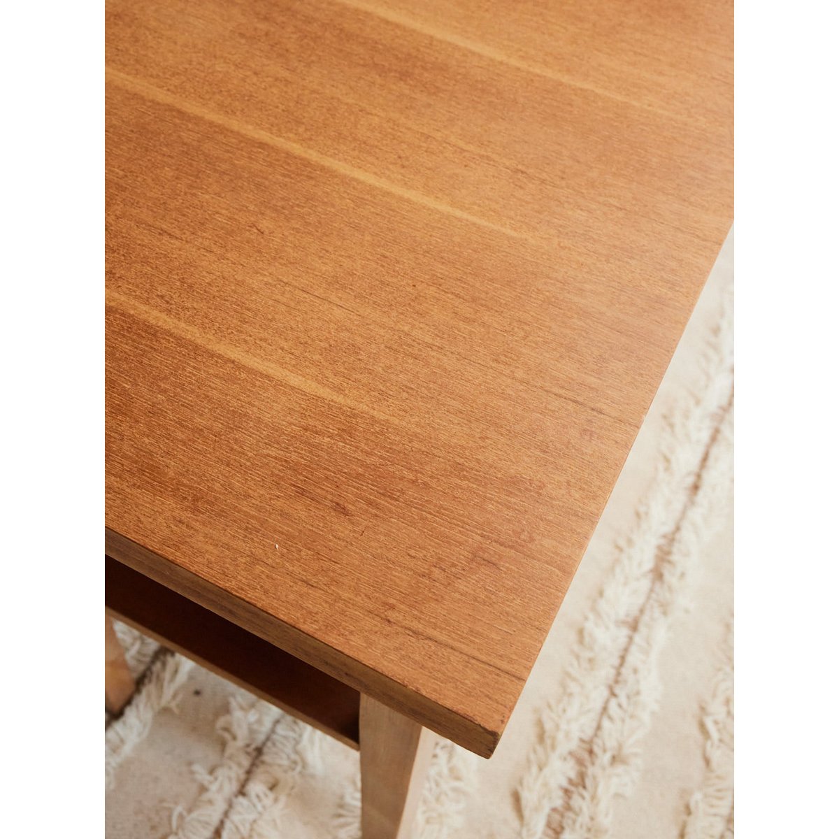 Table d'appoint en bois Francine N°1024 - Bon état bois clair, DEBONGOUT