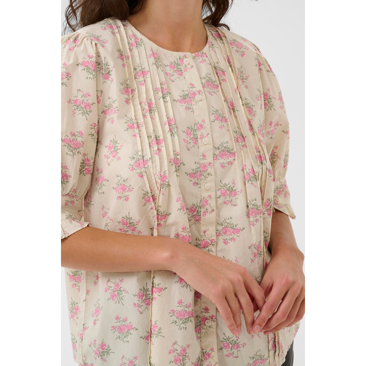 Chemise à manches courtes beige whitecap/pink flowers, CULTURE