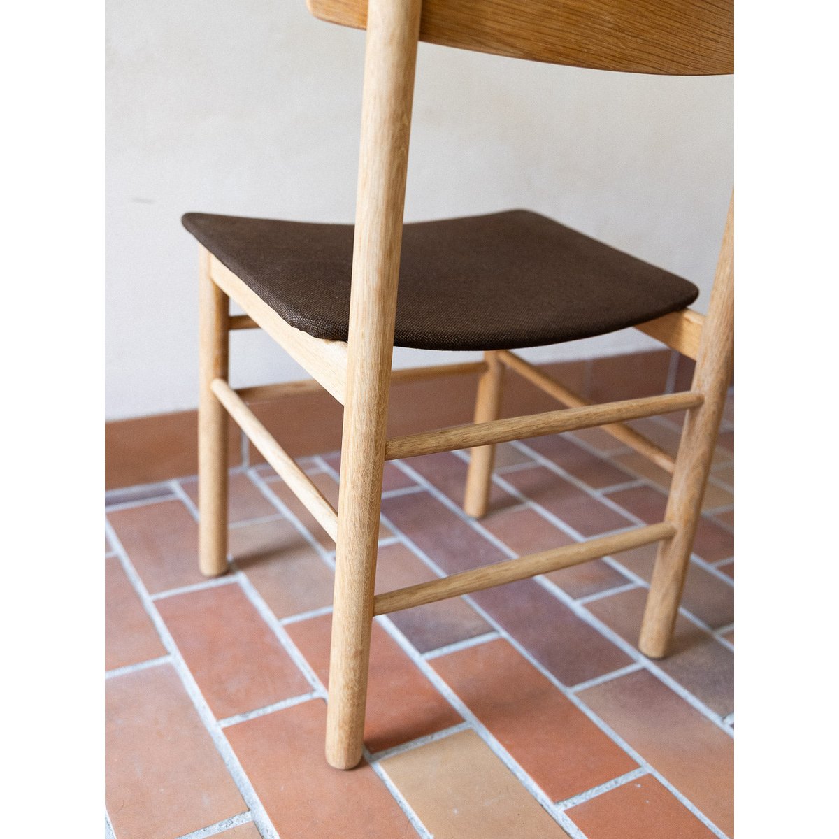 Paire de chaises Magnus Olesen Alma N°1796 - Bon état bois clair, DEBONGOUT