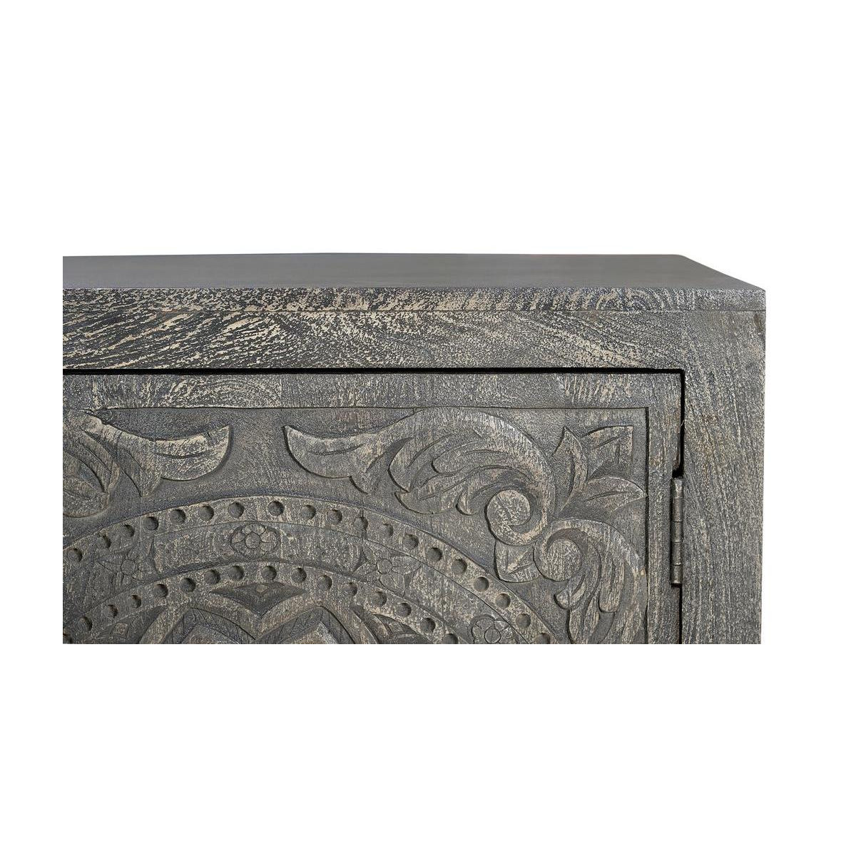 Bahut gris, DECORATION D’AUTREFOIS