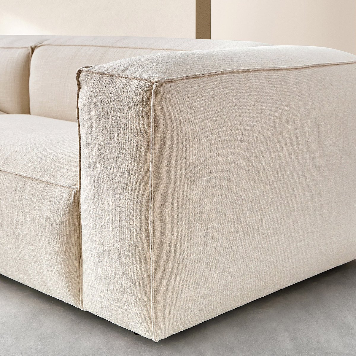 Canapé d'angle en tissu bouclette courte EDWIN ivoire, HABITAT