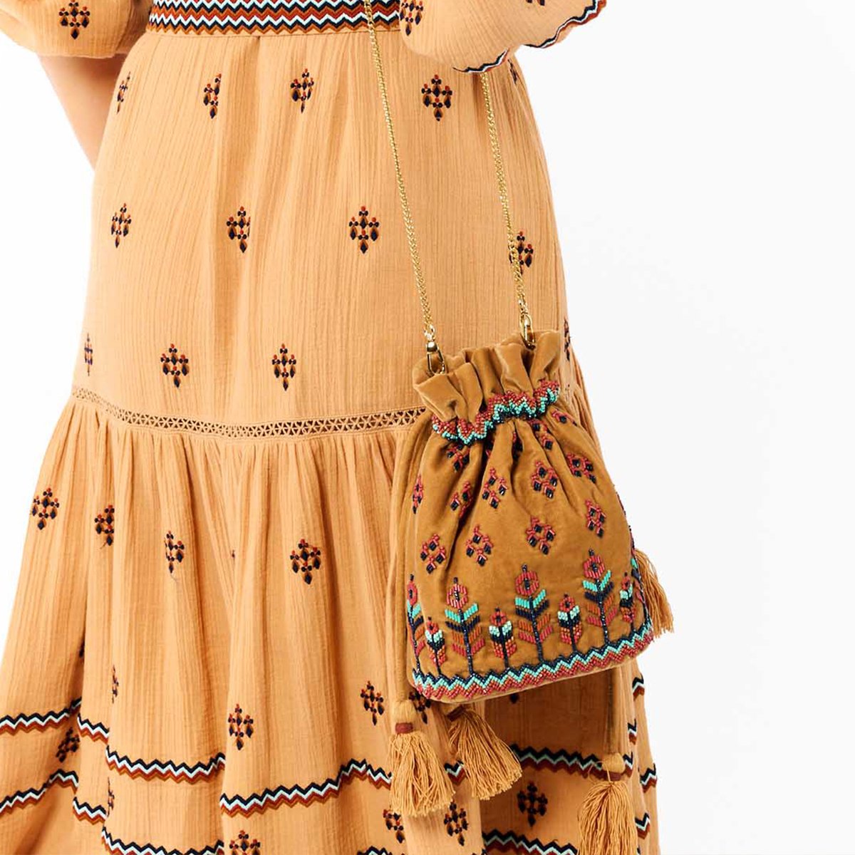Sac bourse avec broderies et perles ALMAS nude, WILD